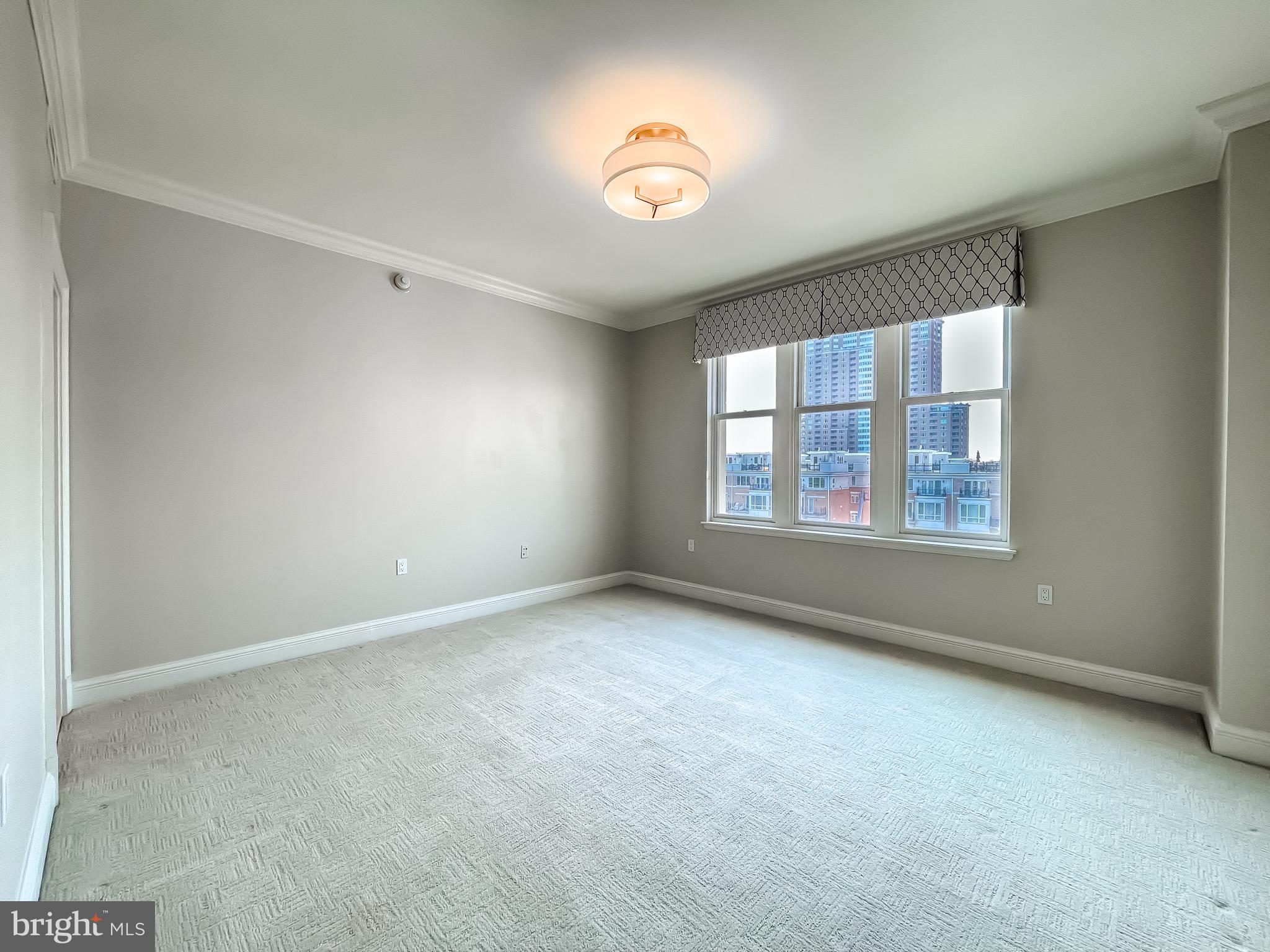 INNER HARBOR - Residential Lease