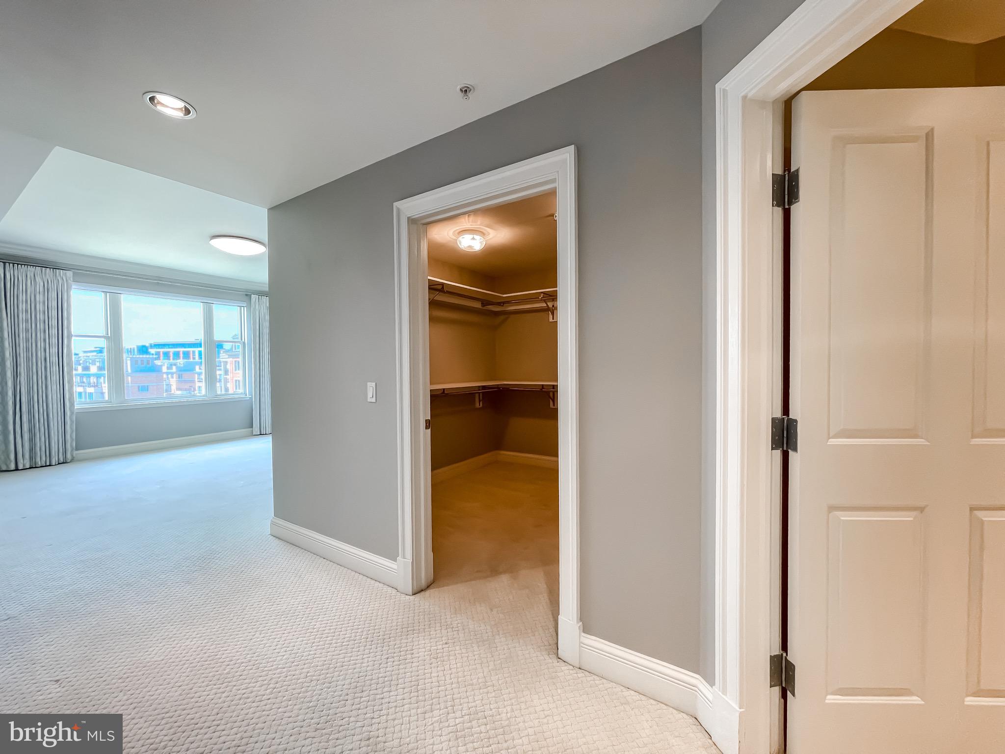 INNER HARBOR - Residential Lease