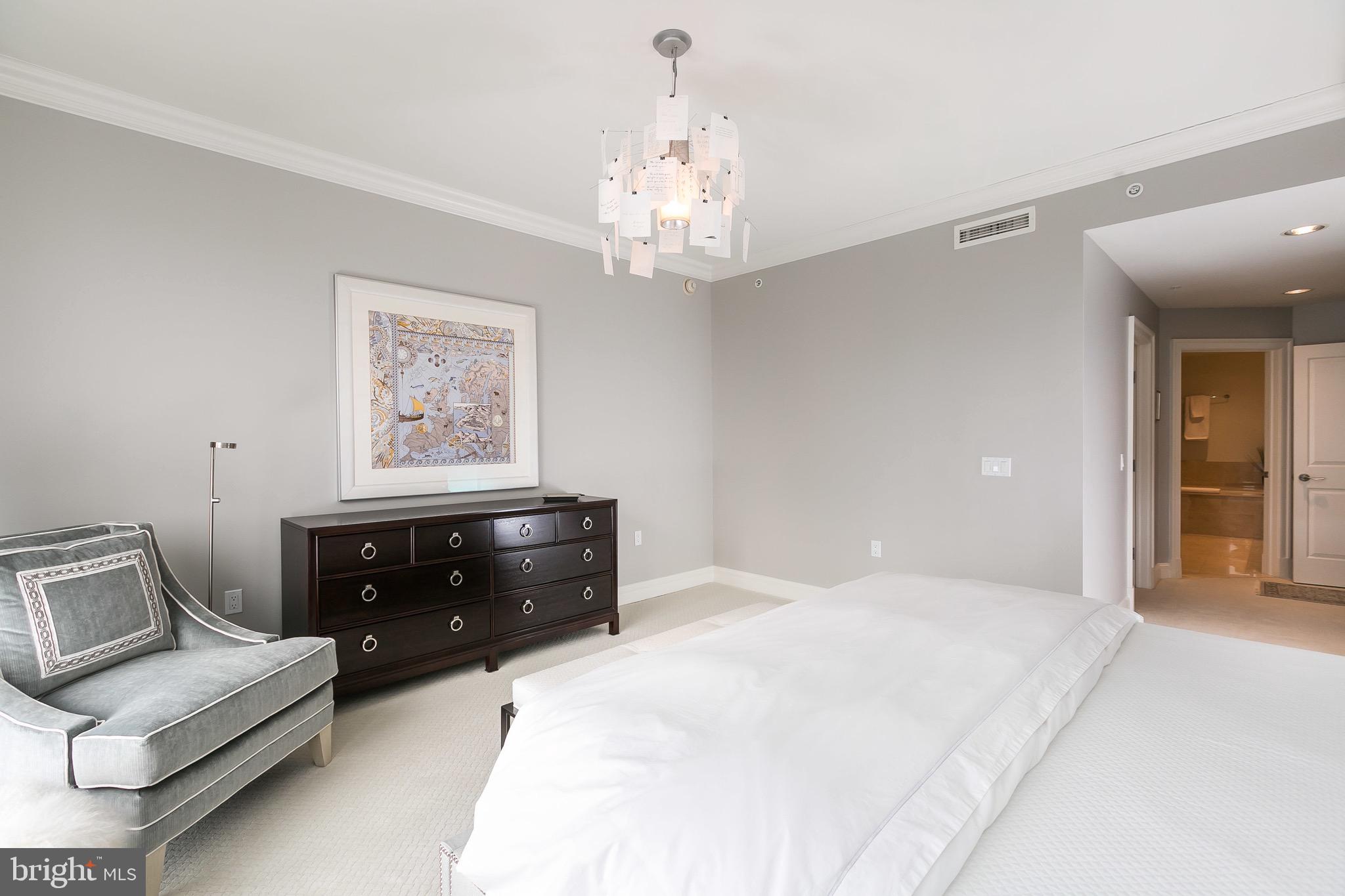 INNER HARBOR - Residential Lease