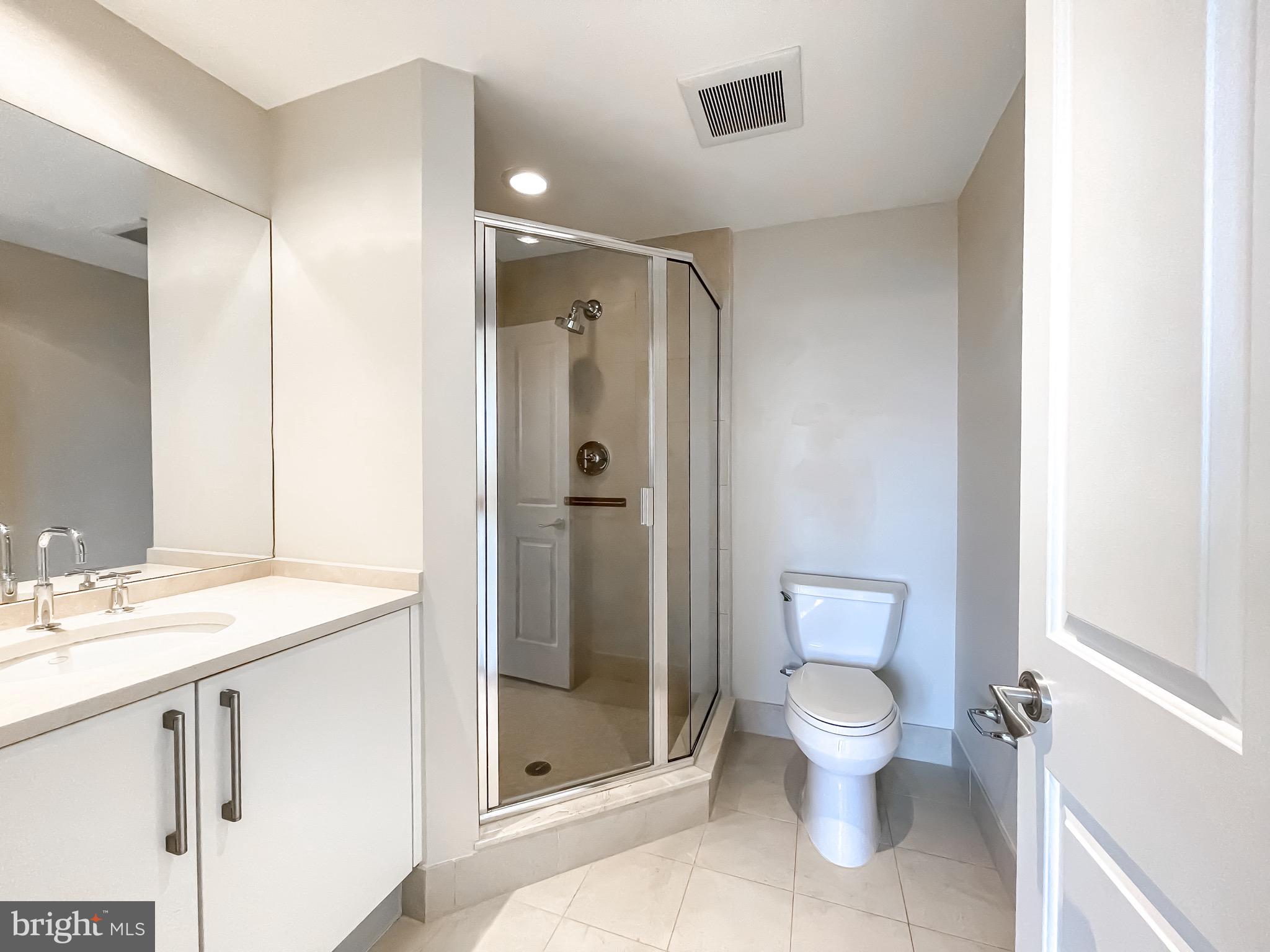 INNER HARBOR - Residential Lease