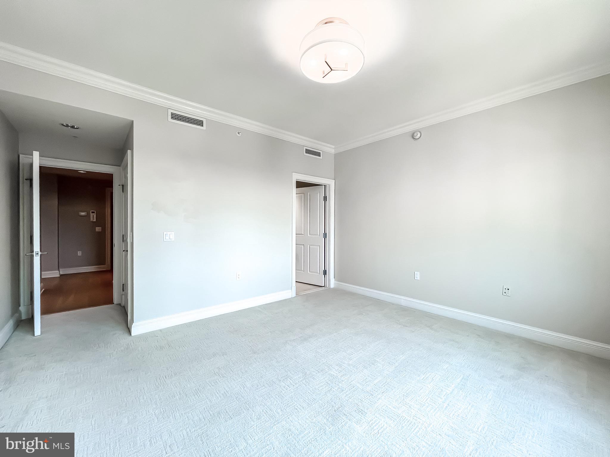 INNER HARBOR - Residential Lease