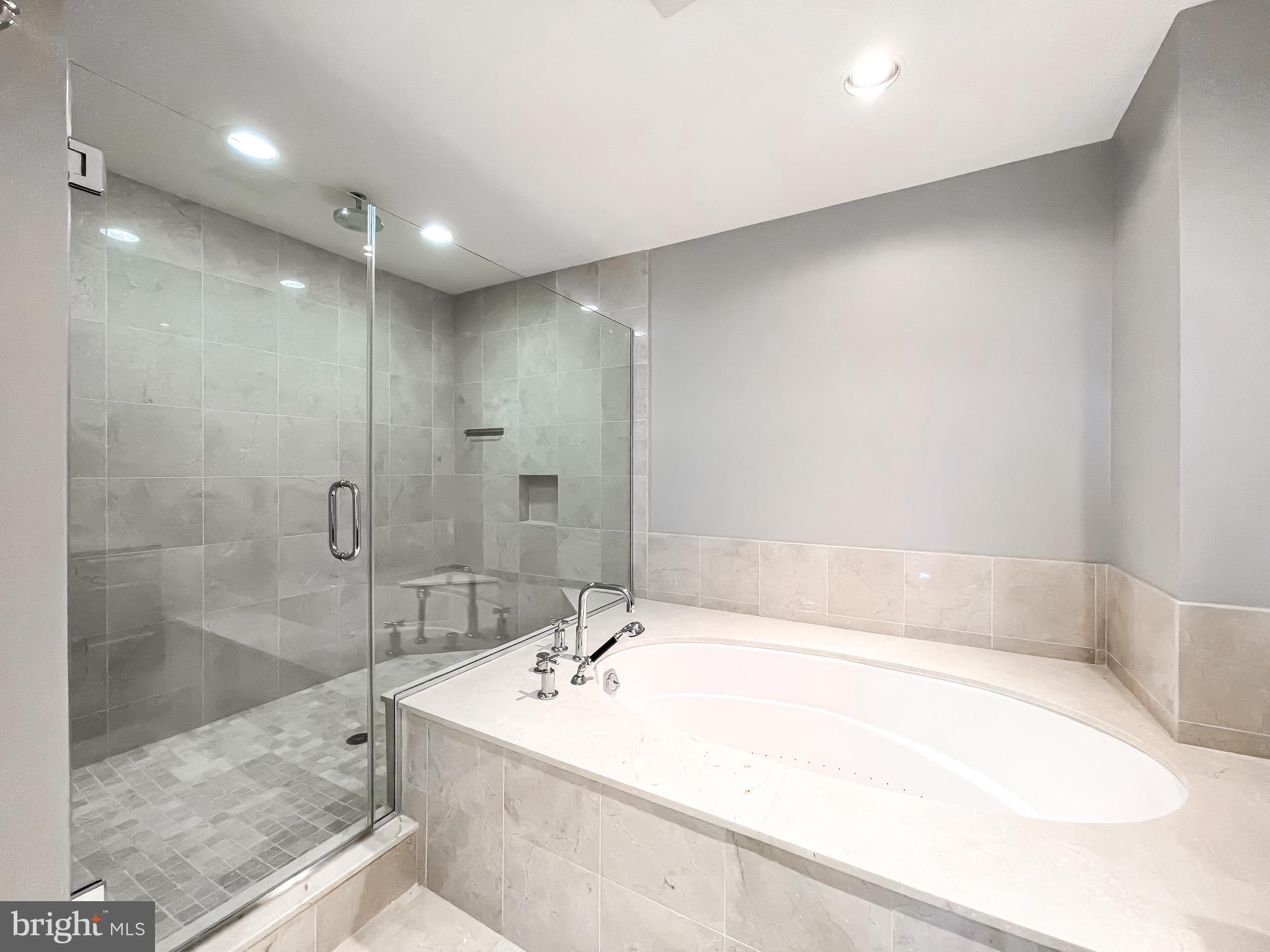 INNER HARBOR - Residential Lease