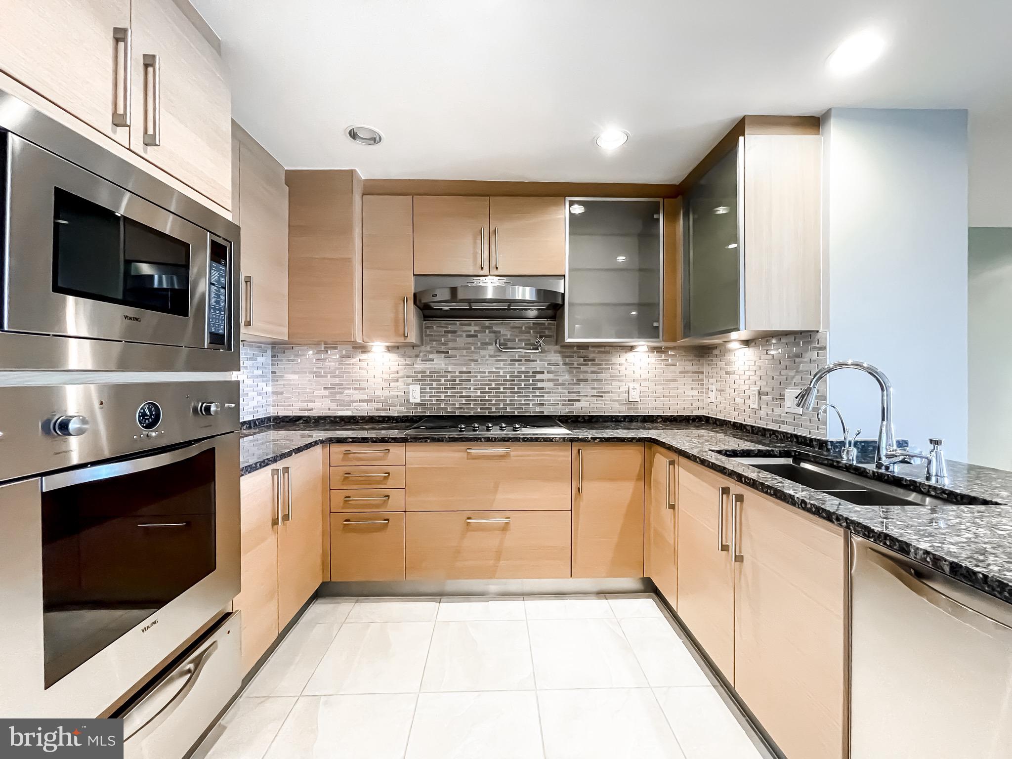 INNER HARBOR - Residential Lease