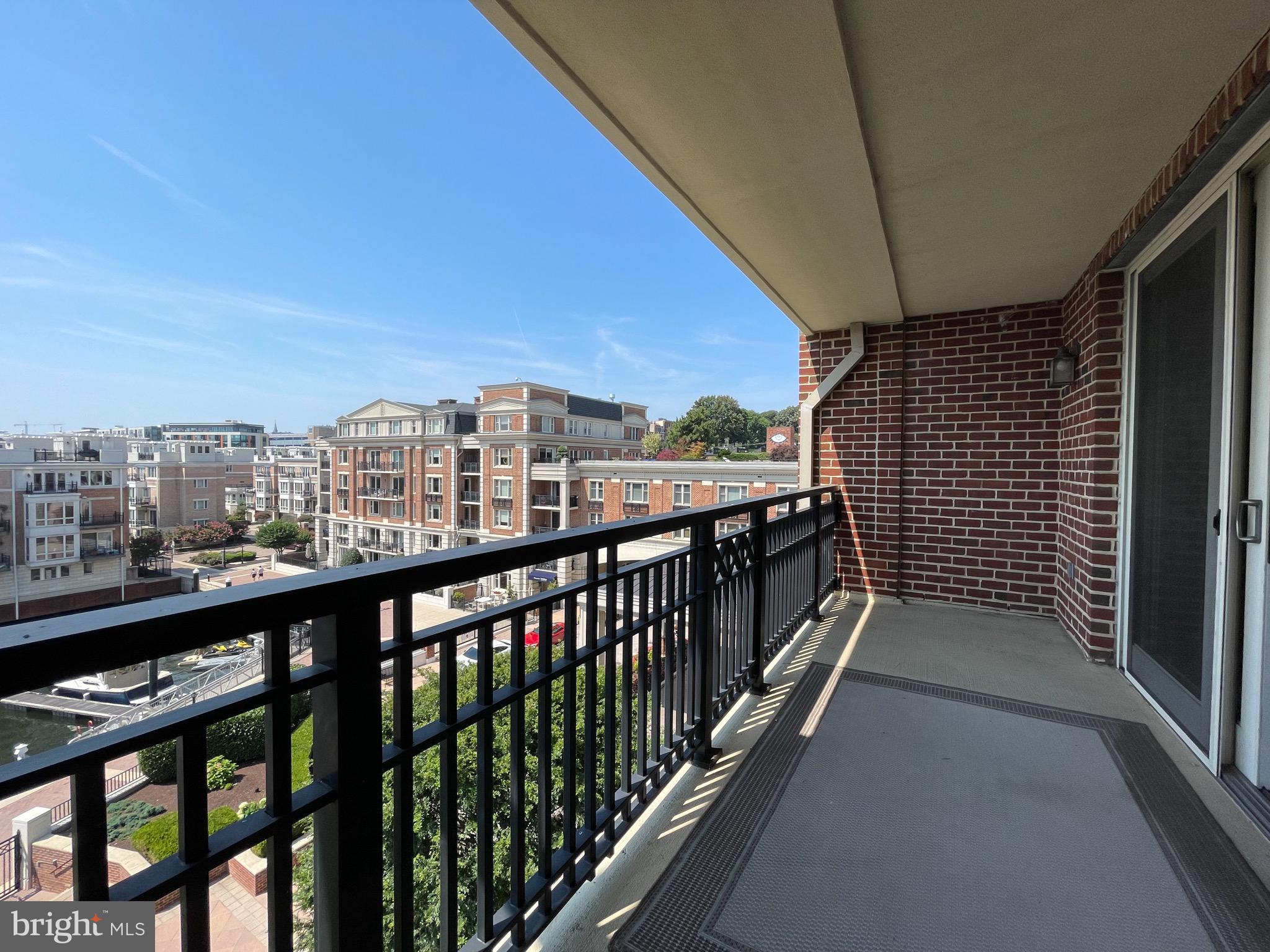 INNER HARBOR - Residential Lease