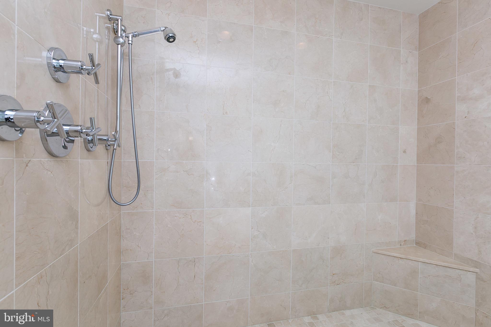 INNER HARBOR - Residential Lease