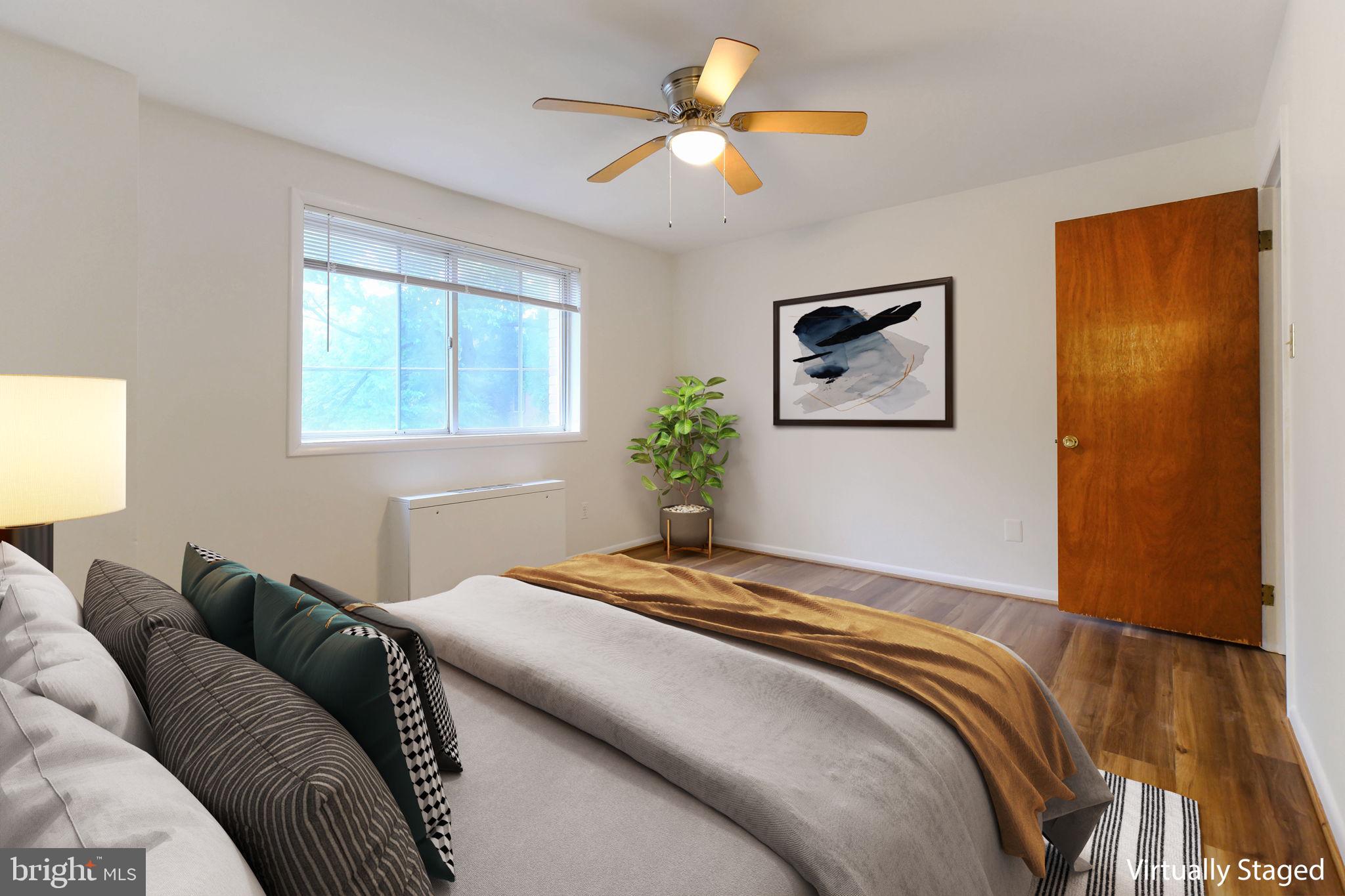 COLUMBIA KNOLL - Residential