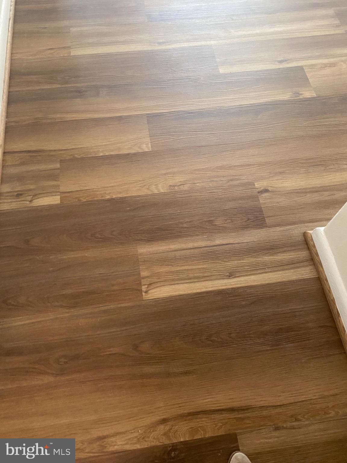 COLUMBIA KNOLL - Residential