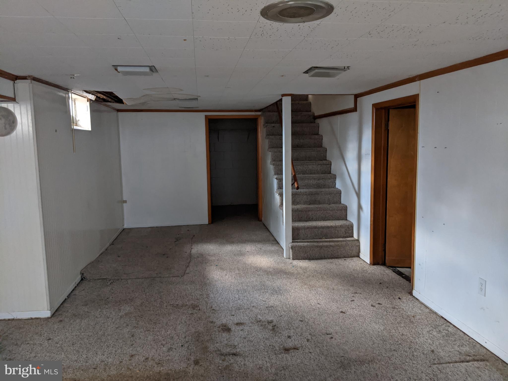 GREENBERRY HILLS - Residential