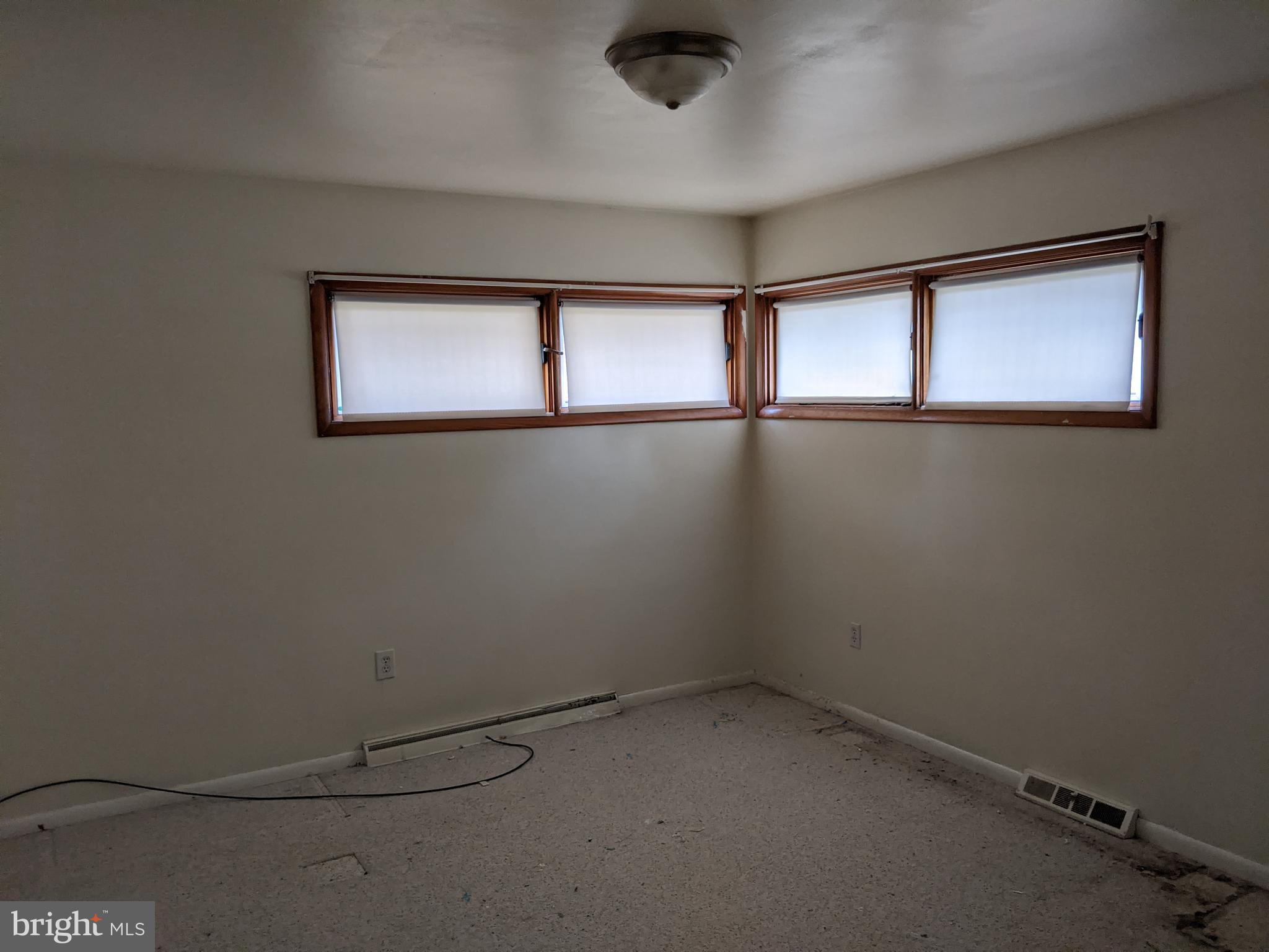 GREENBERRY HILLS - Residential