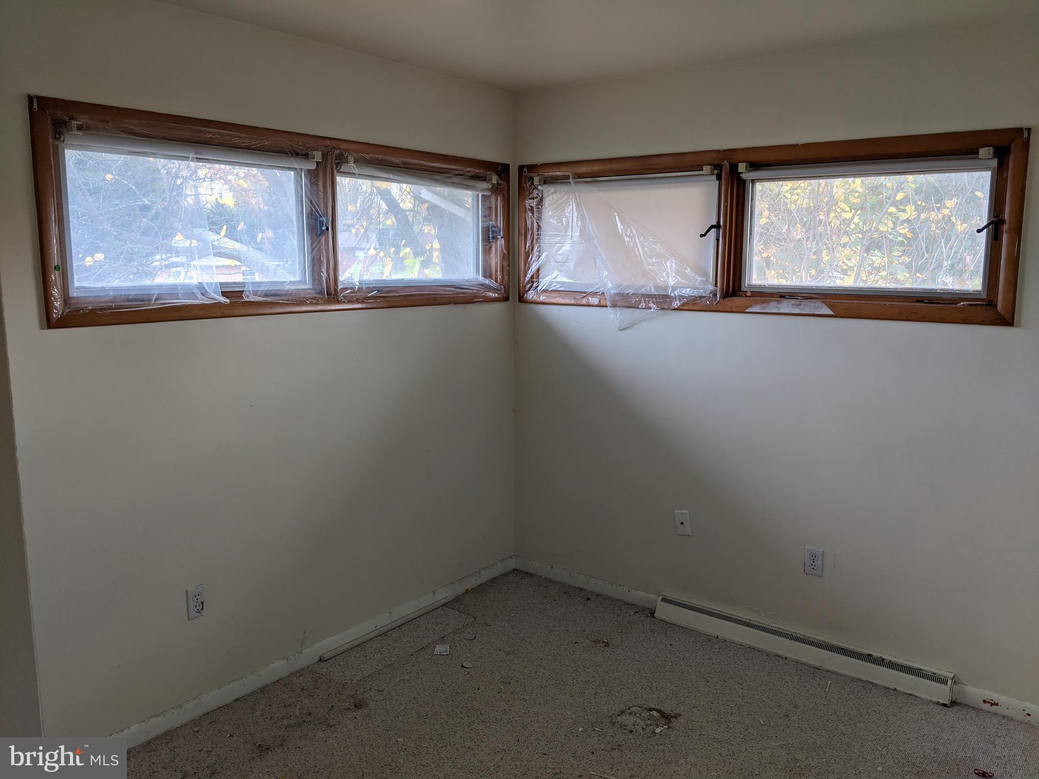 GREENBERRY HILLS - Residential