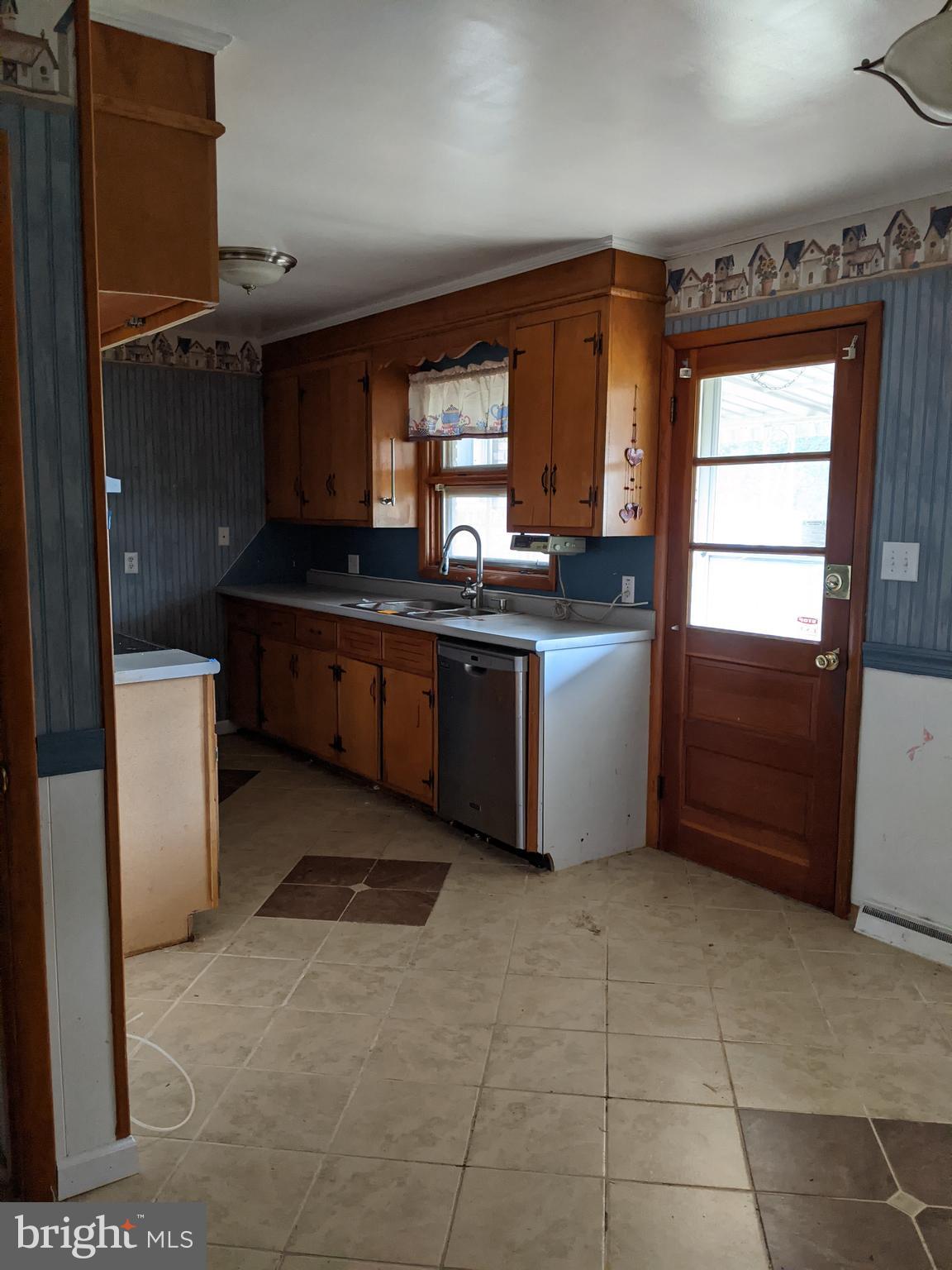 GREENBERRY HILLS - Residential