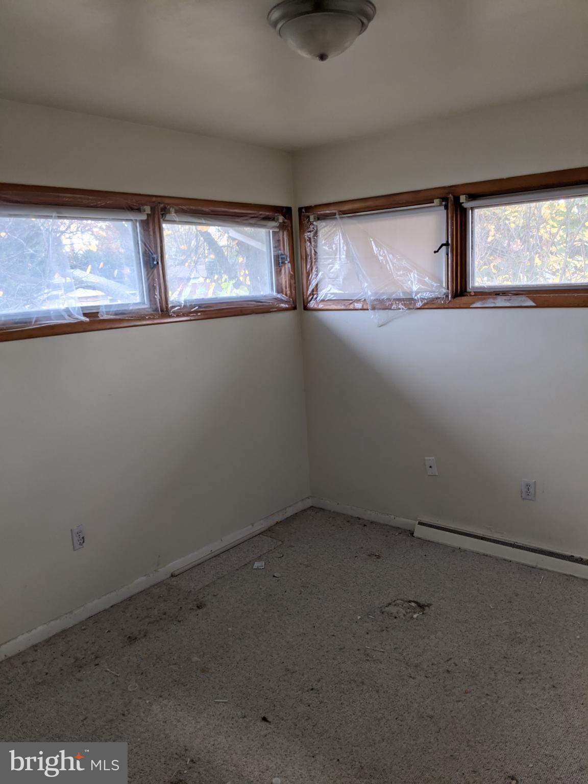 GREENBERRY HILLS - Residential