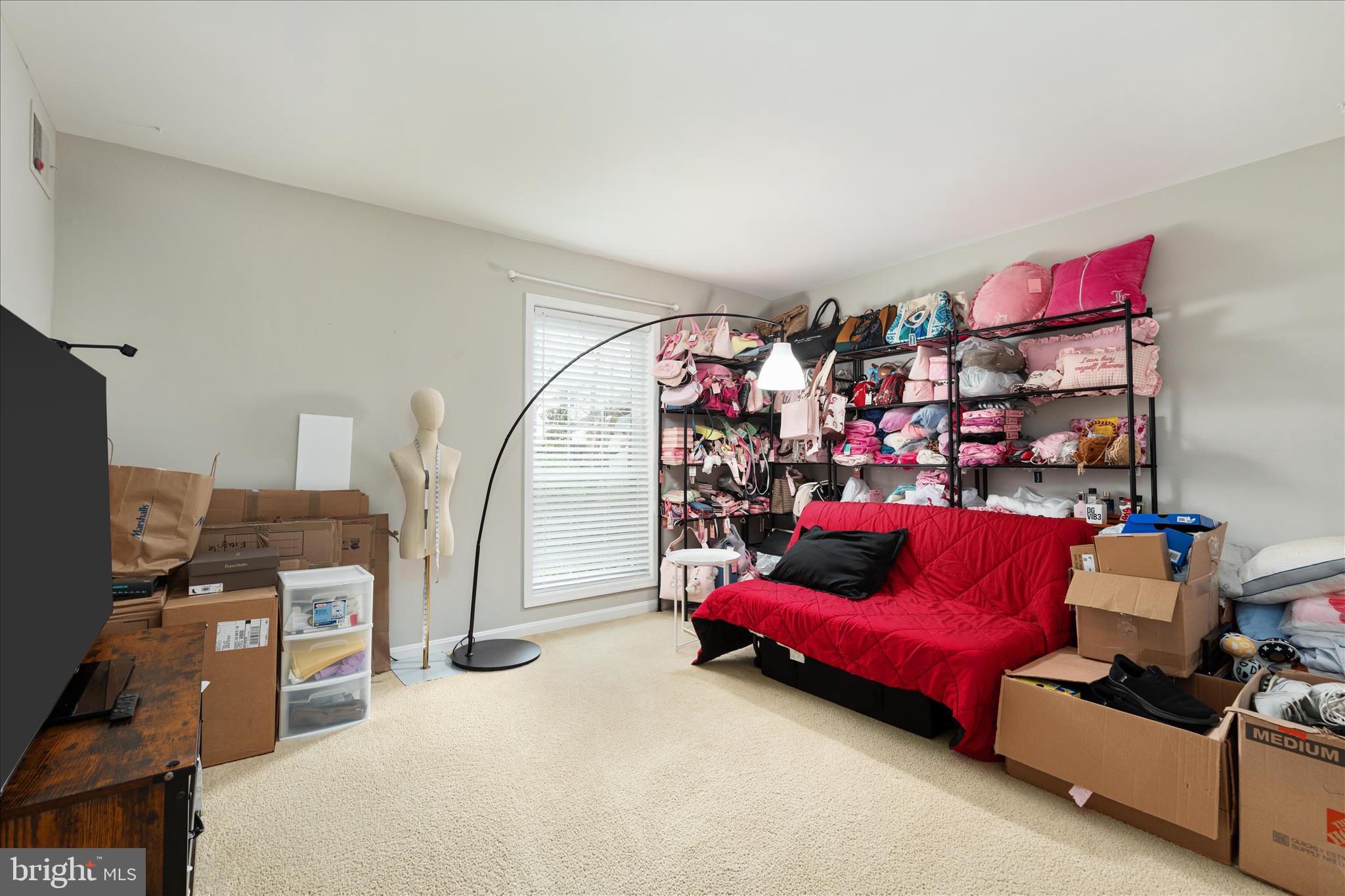 THE OAKTON - Residential