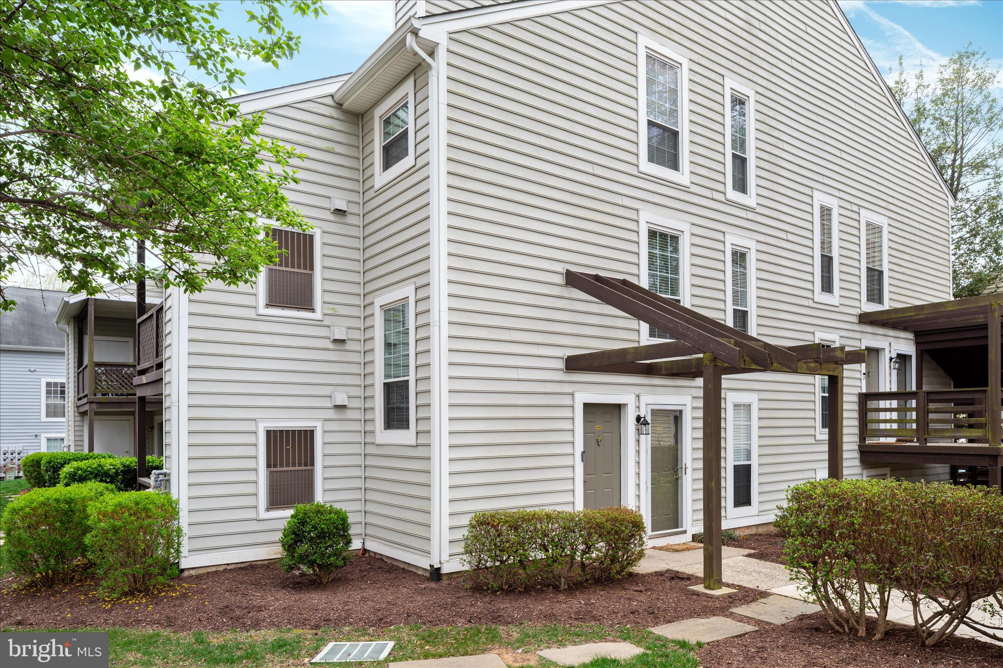 10198 OAKTON TERRACE ROAD