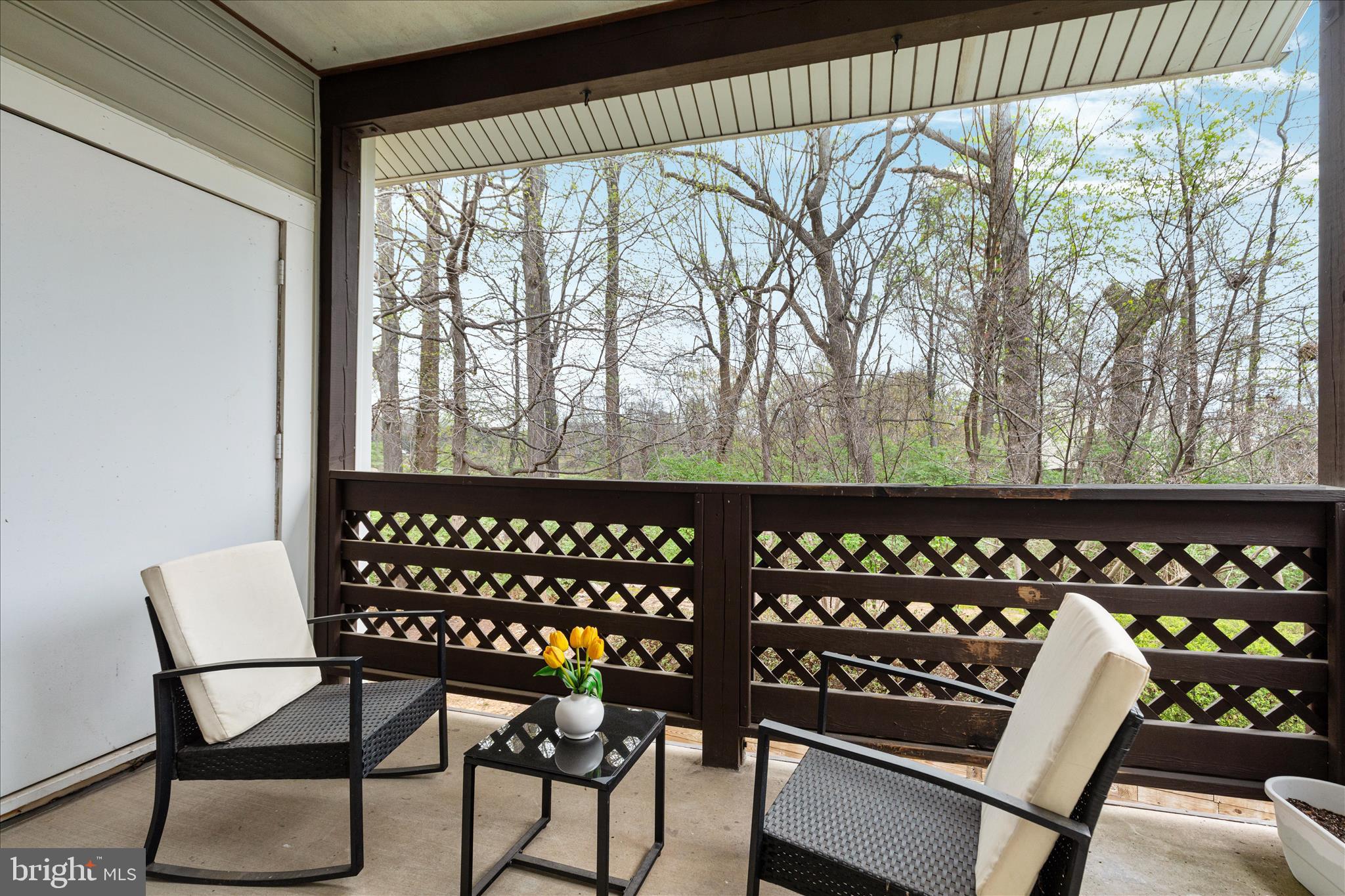 THE OAKTON - Residential