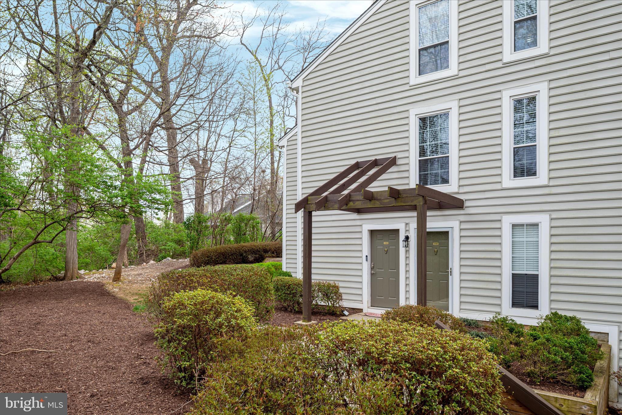 10198 OAKTON TERRACE ROAD