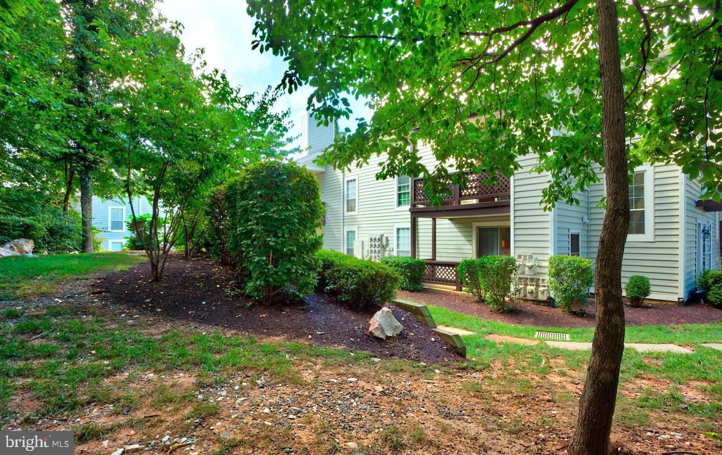 10198 OAKTON TERRACE ROAD