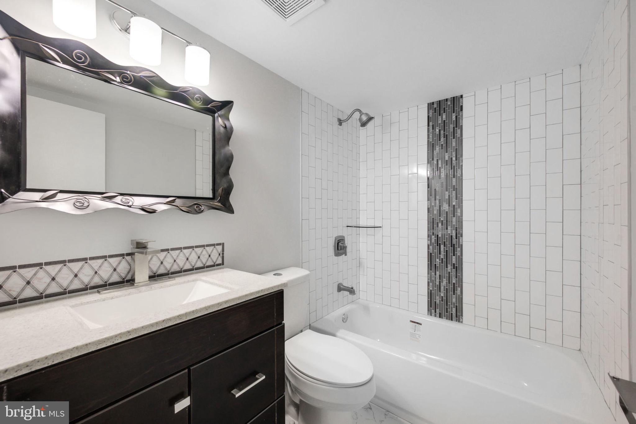 DALE CITY - Residential