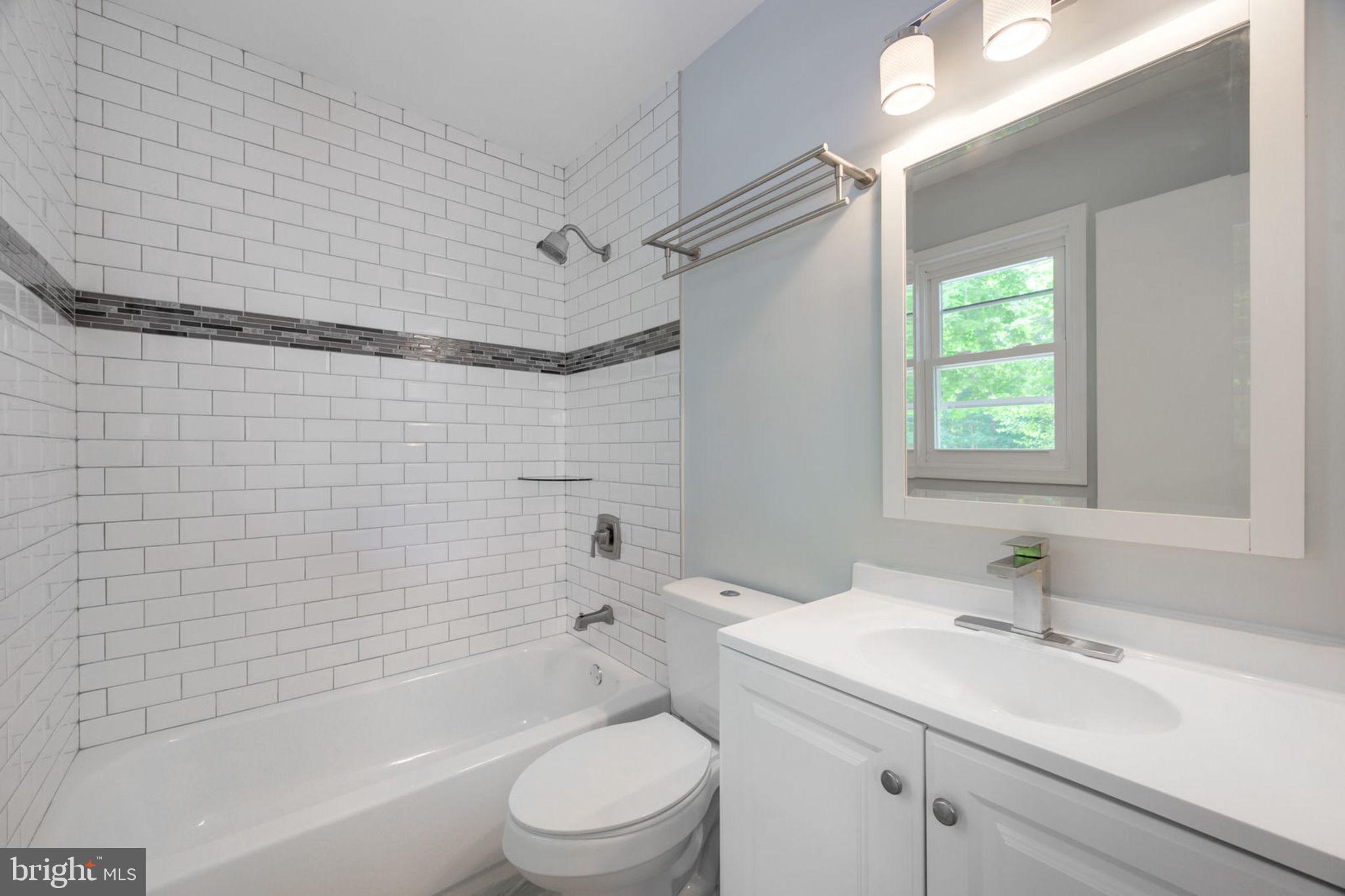 DALE CITY - Residential