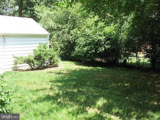 ARLINGTON HEIGHTS - Residential Lease