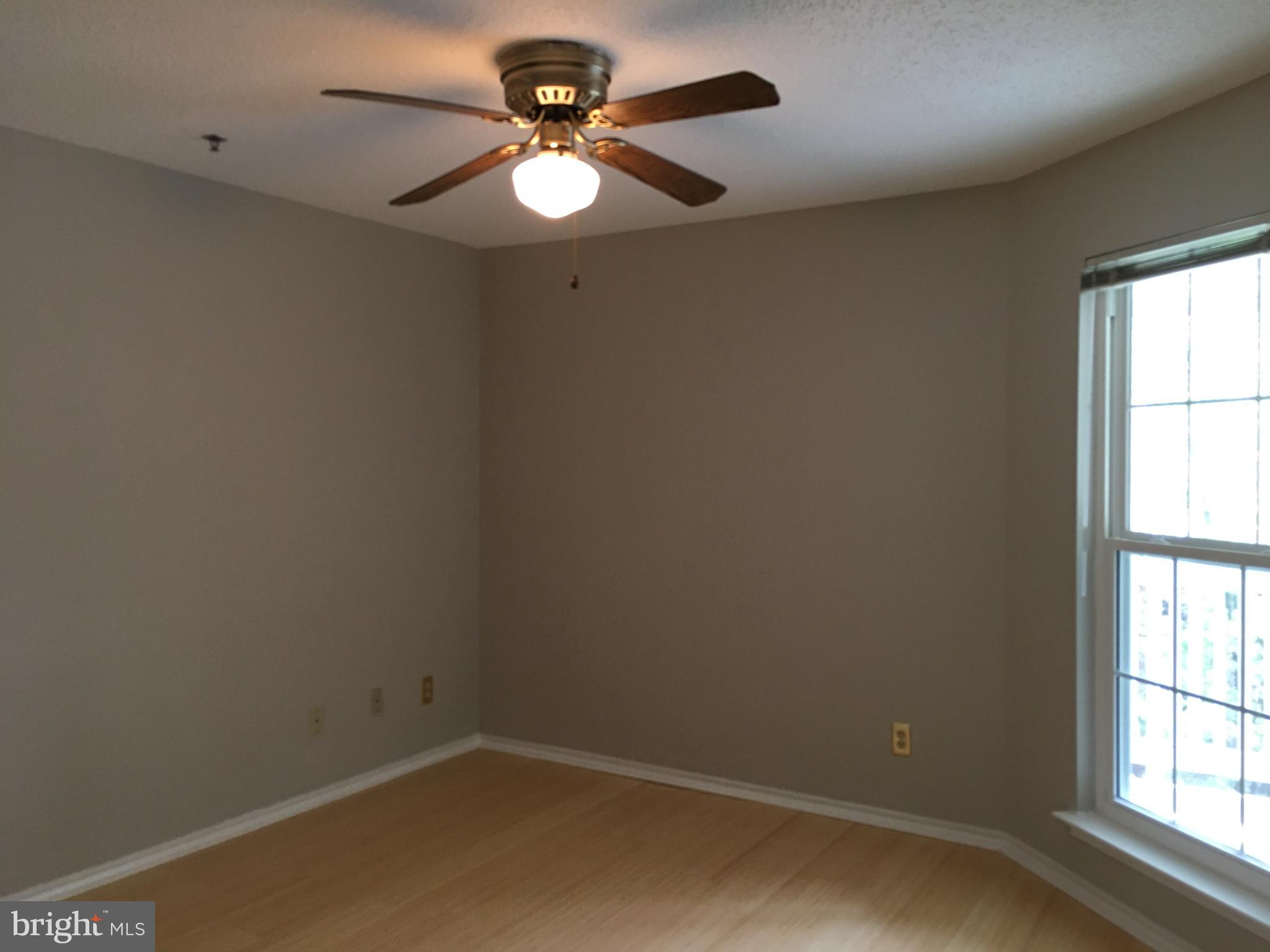 FOUNTAINS AT MCLEAN - Residential Lease