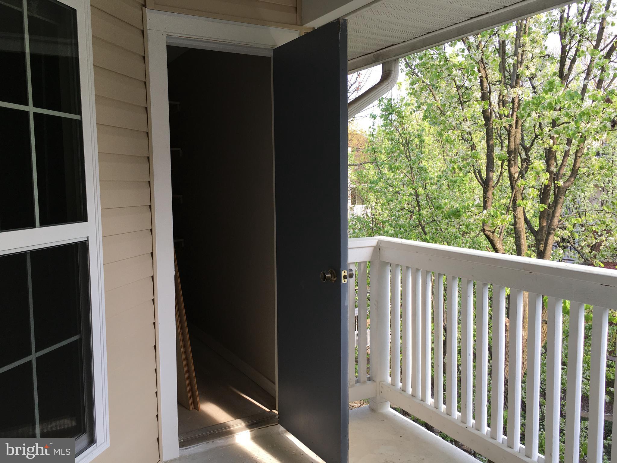 FOUNTAINS AT MCLEAN - Residential Lease