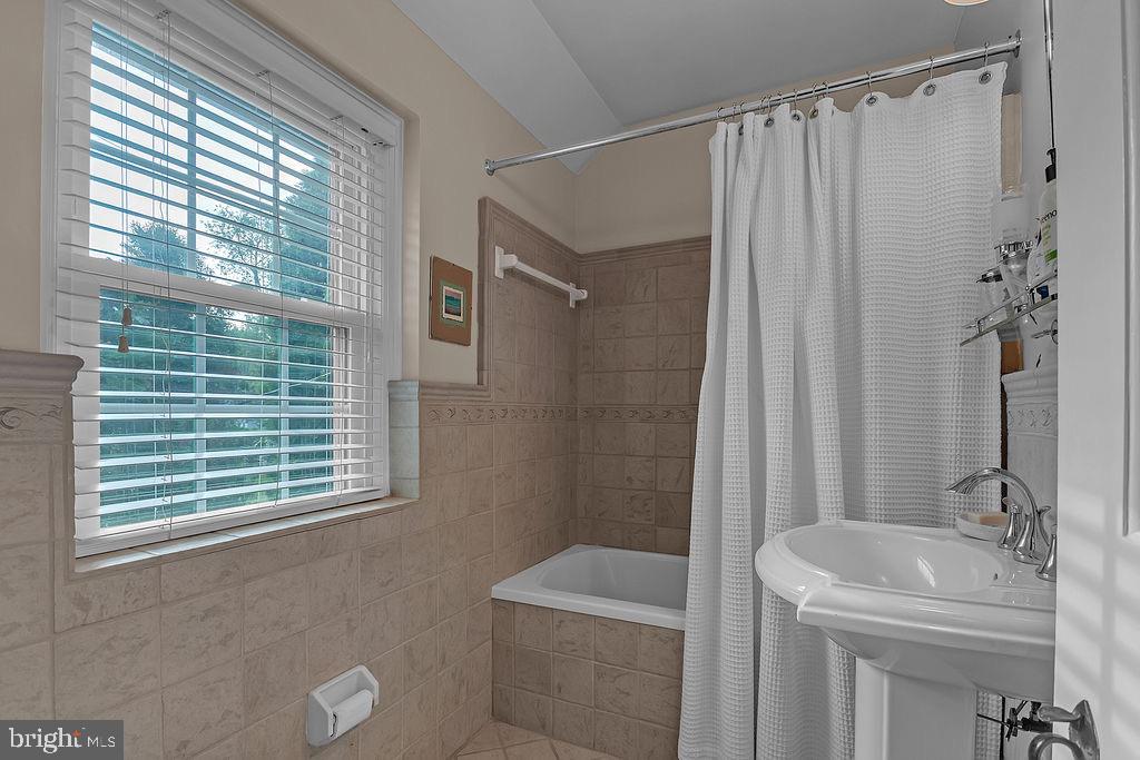 CYNWYD - Residential