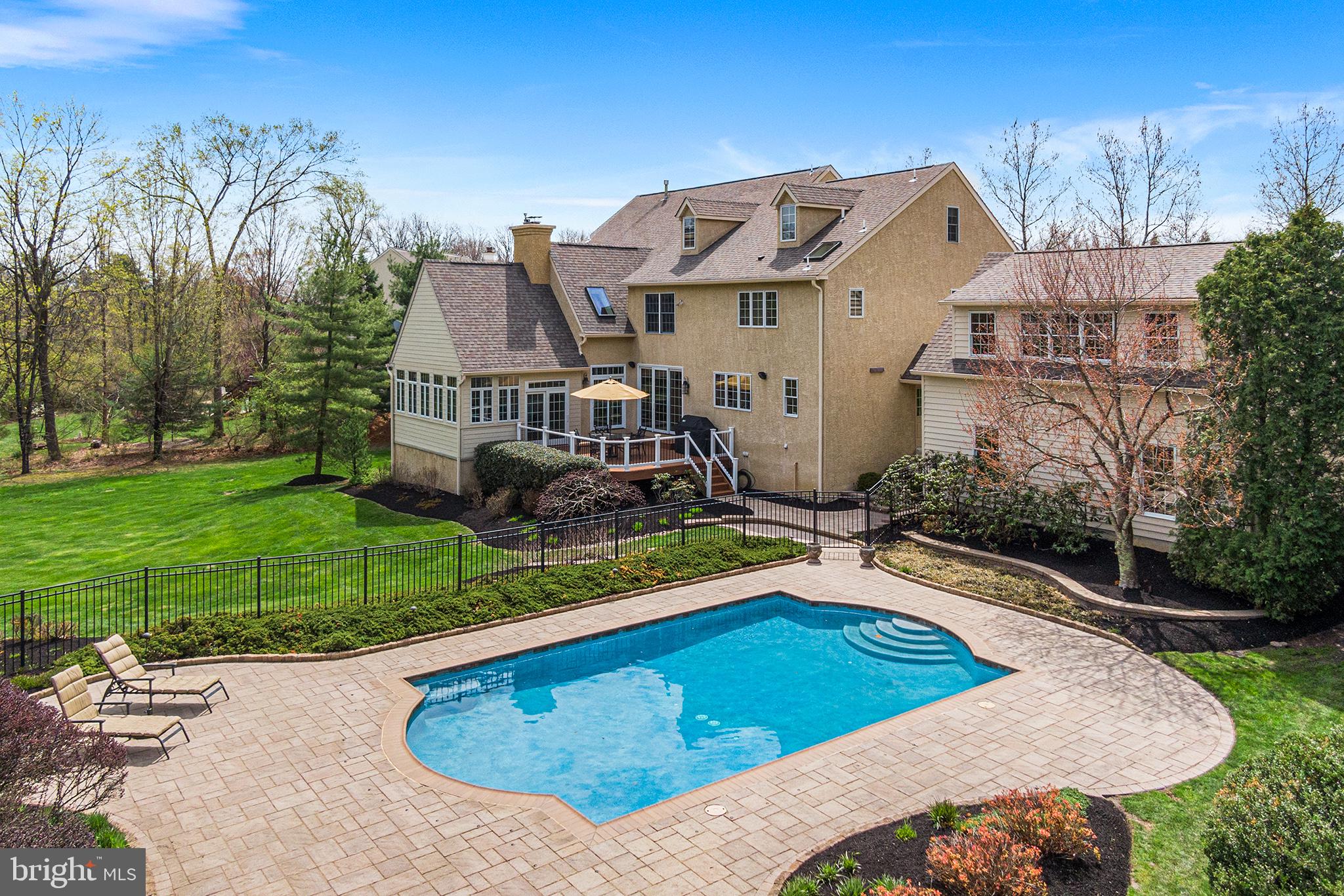 GWYNEDD HILL - Residential