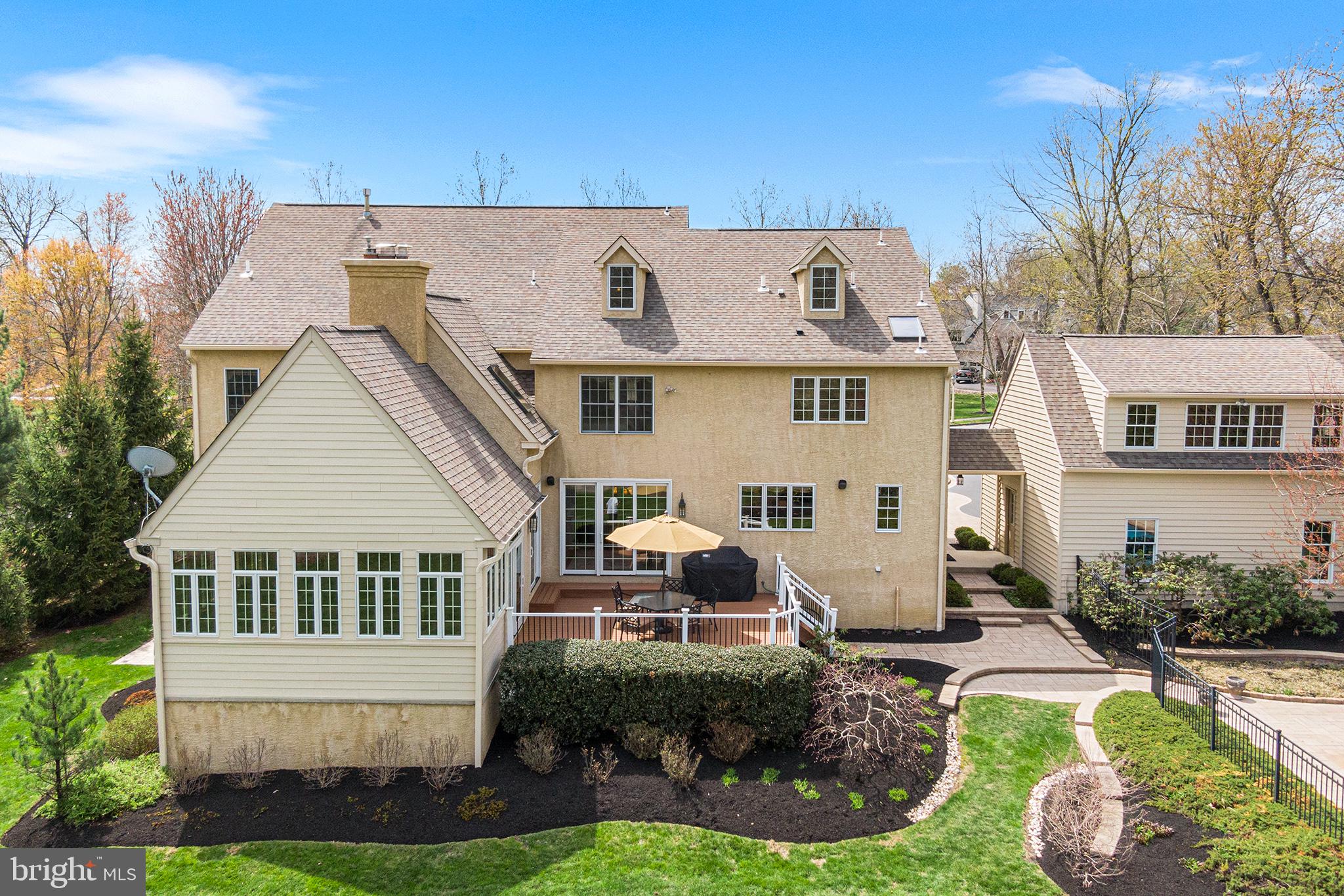 GWYNEDD HILL - Residential