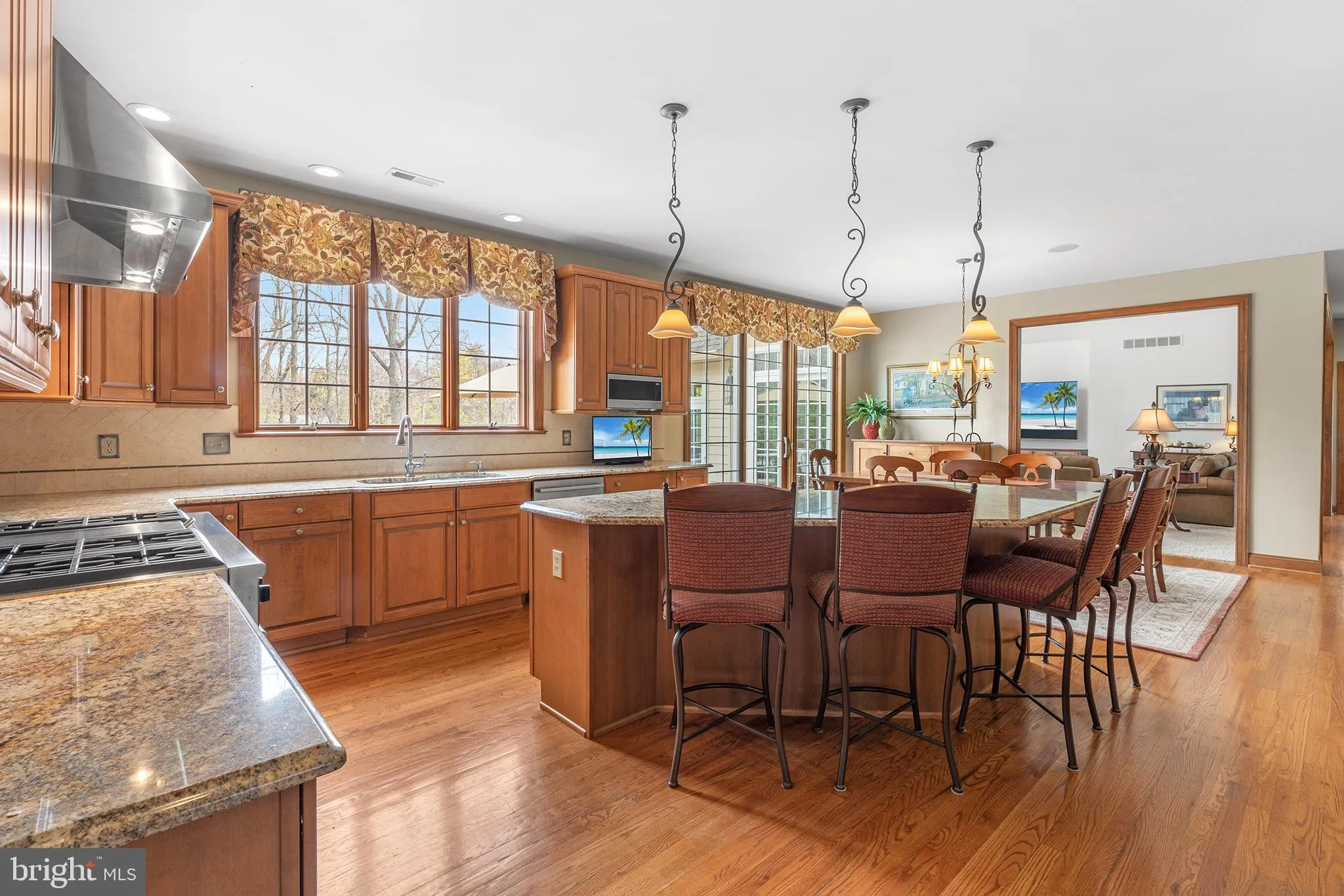 Ambler, Pennsylvania 19002, United States, 5 Bedrooms Bedrooms, ,7 BathroomsBathrooms,Residential,Contingent,109101