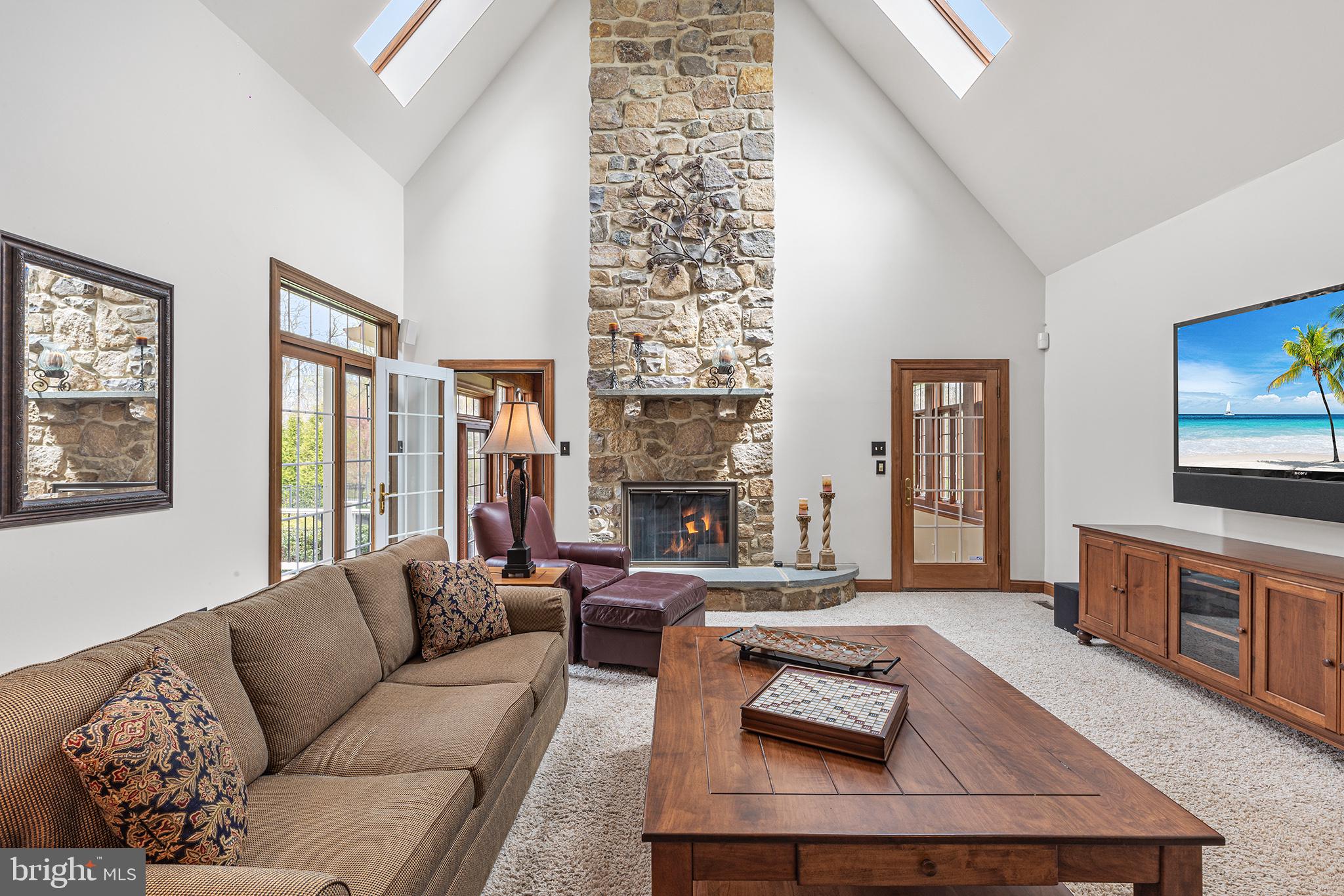 GWYNEDD HILL - Residential