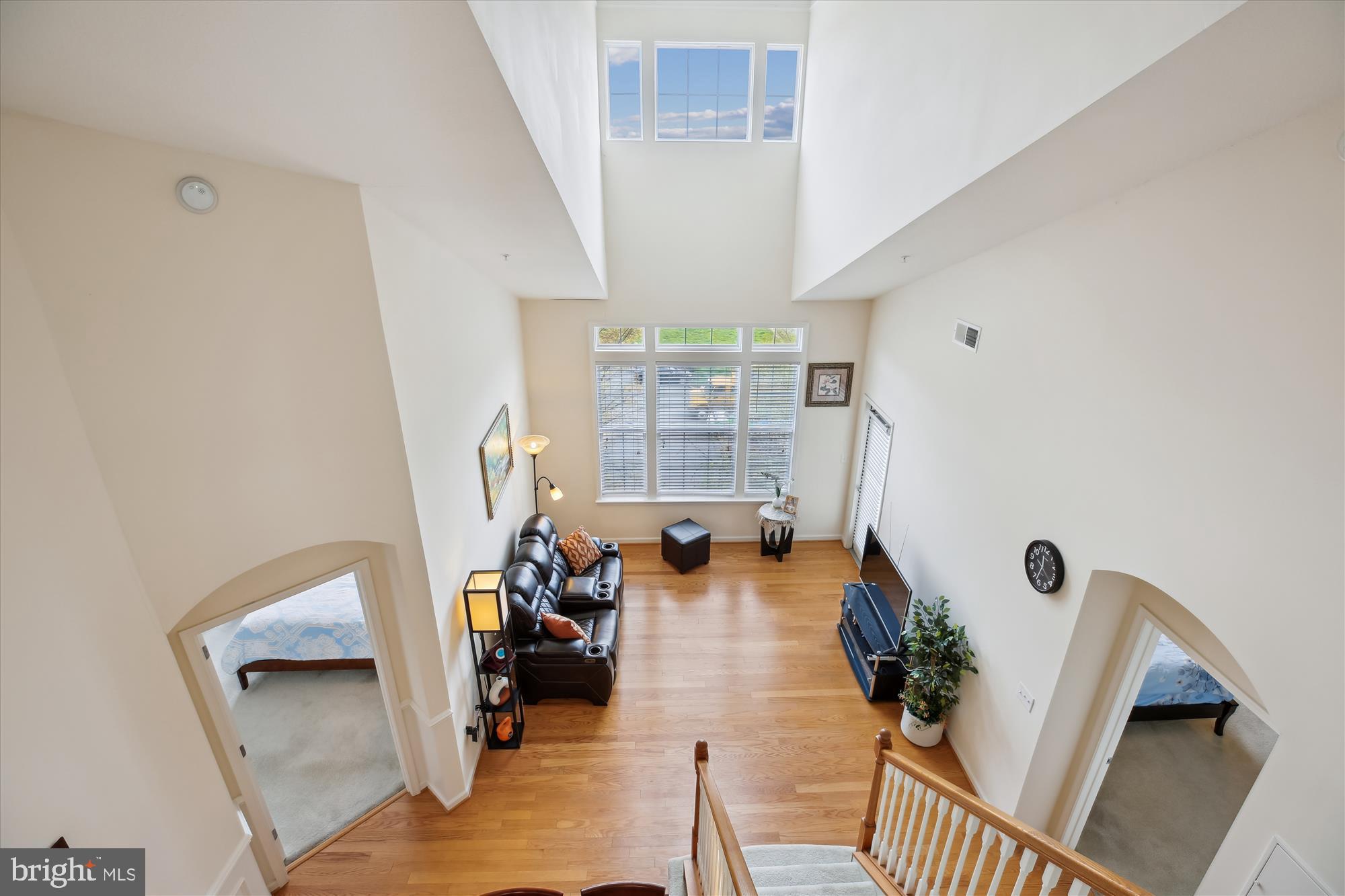 THE COLONNADE AT KENTLANDS - Residential