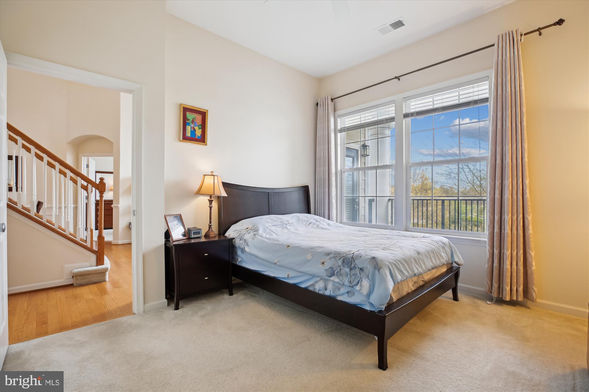 THE COLONNADE AT KENTLANDS - Residential