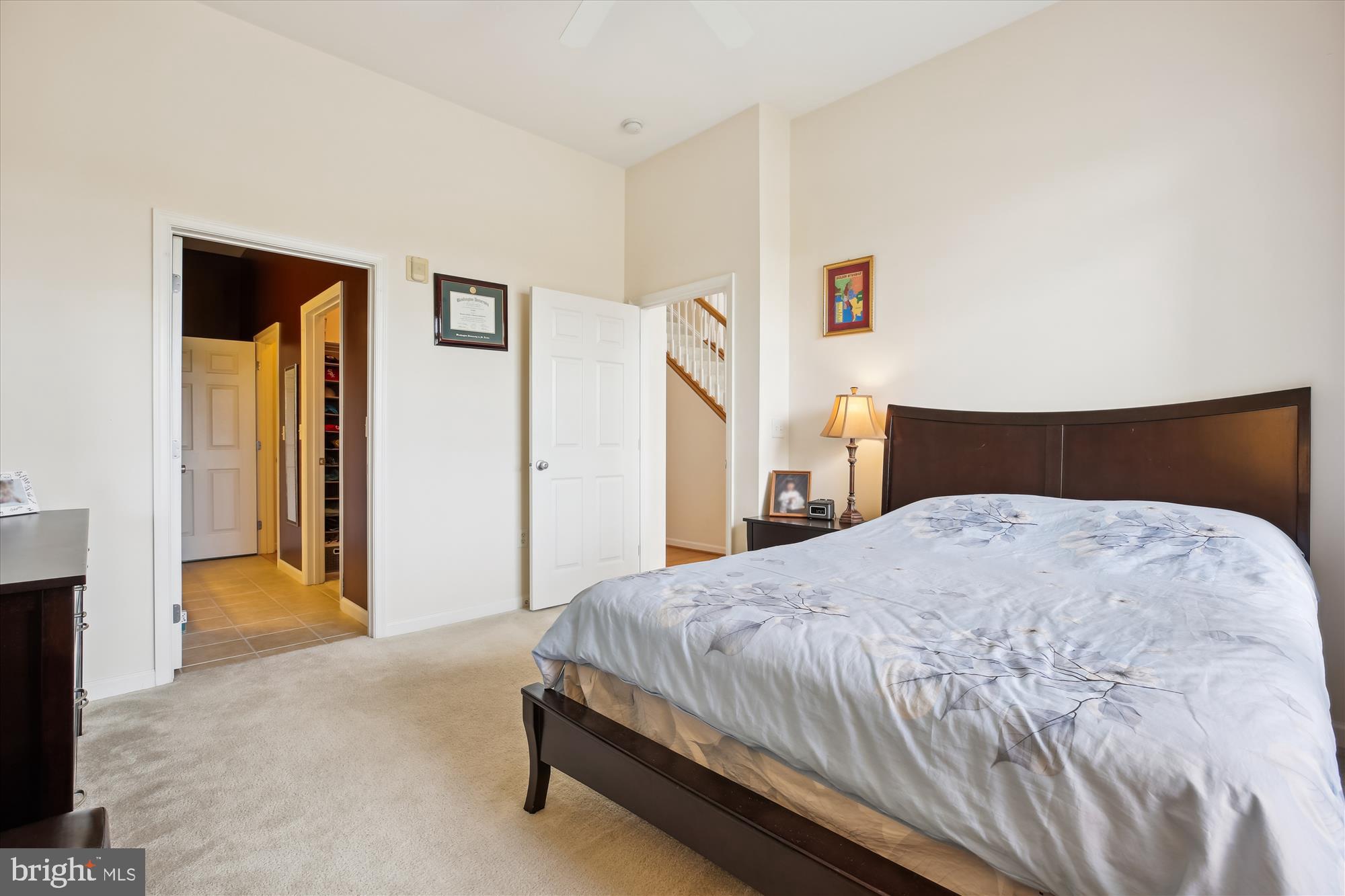 THE COLONNADE AT KENTLANDS - Residential