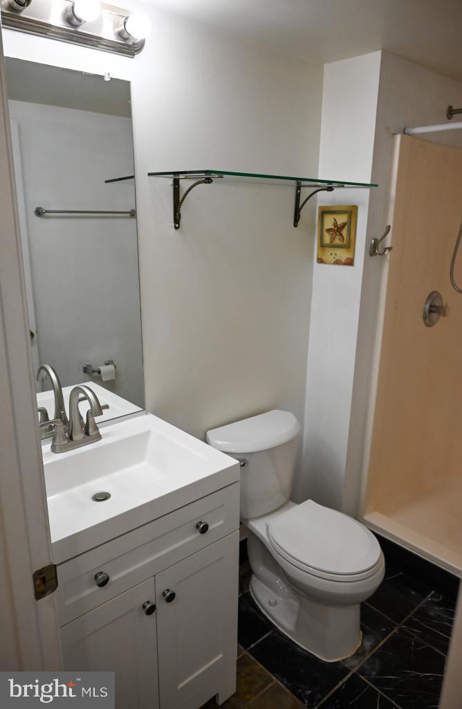 CROSSROADS - Residential