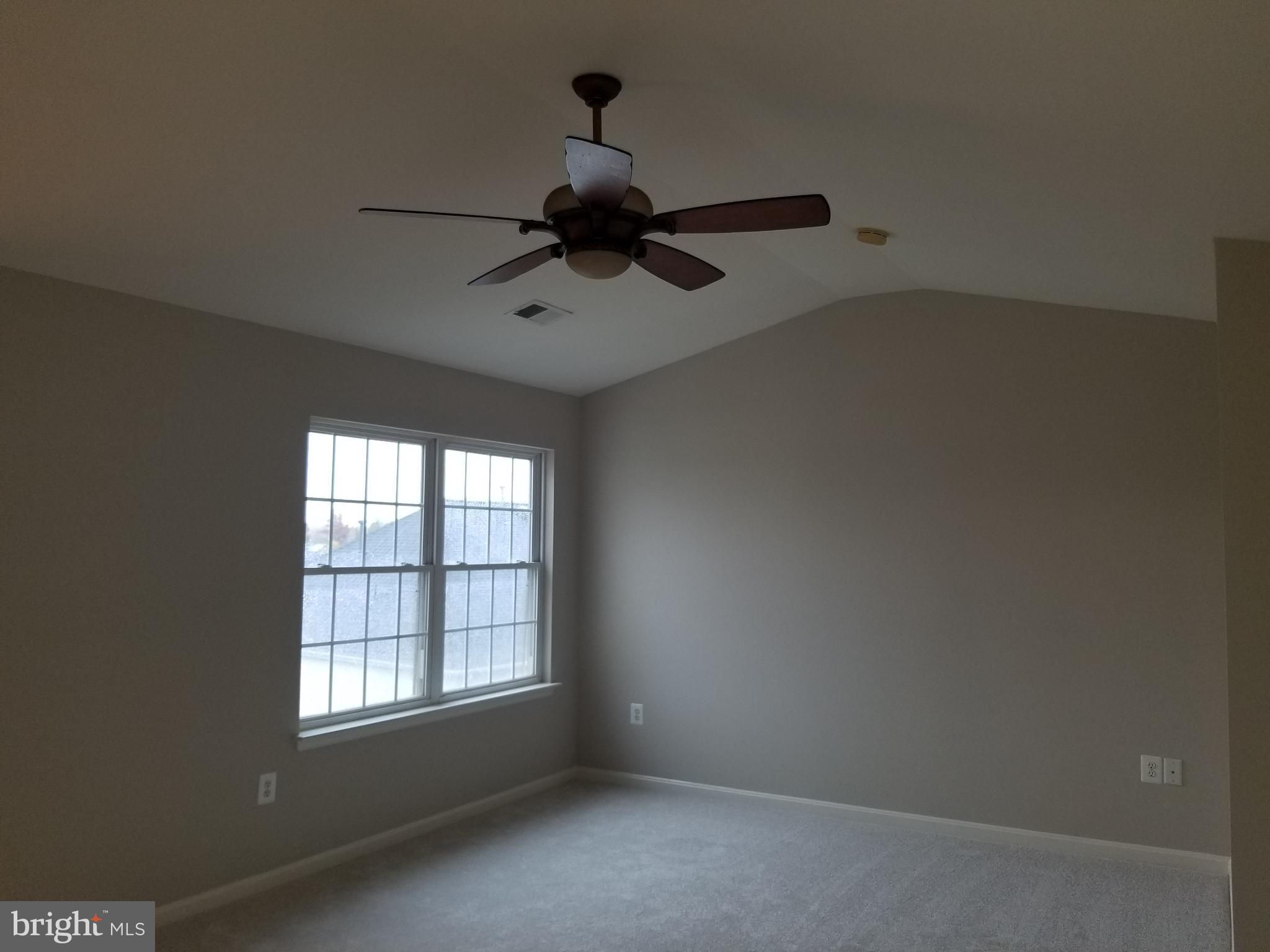 FAIRCREST NORTH - Residential Lease