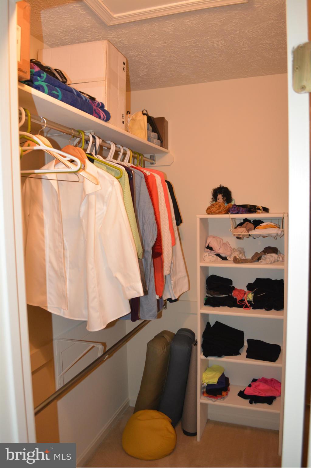 WINDBROOKE - Residential Lease