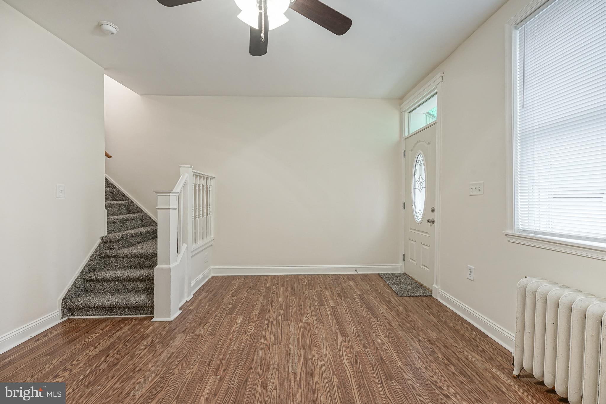 PORT RICHMOND - Residential
