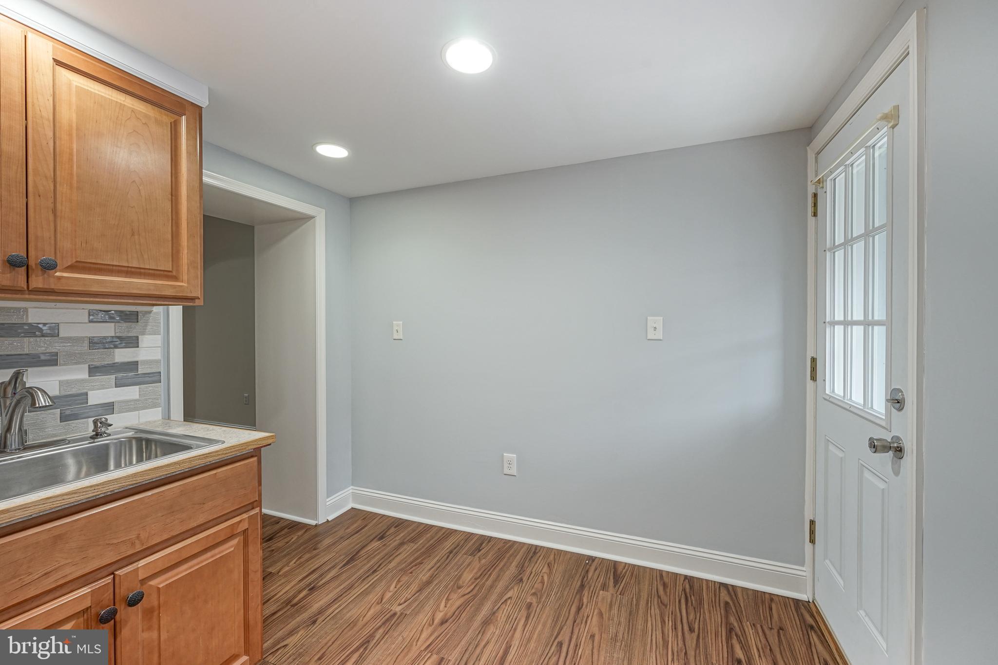 PORT RICHMOND - Residential