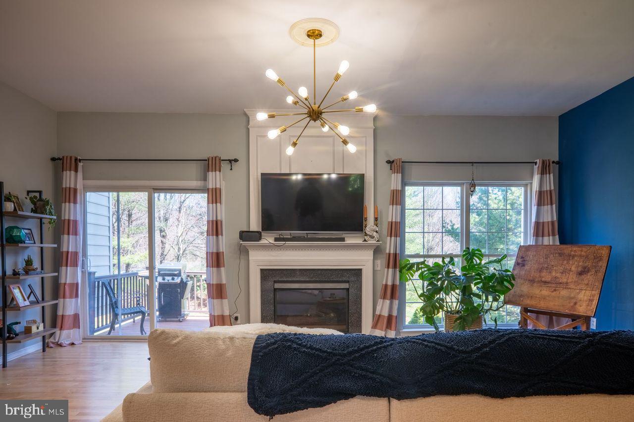 DOYLESTOWN STATION - Residential