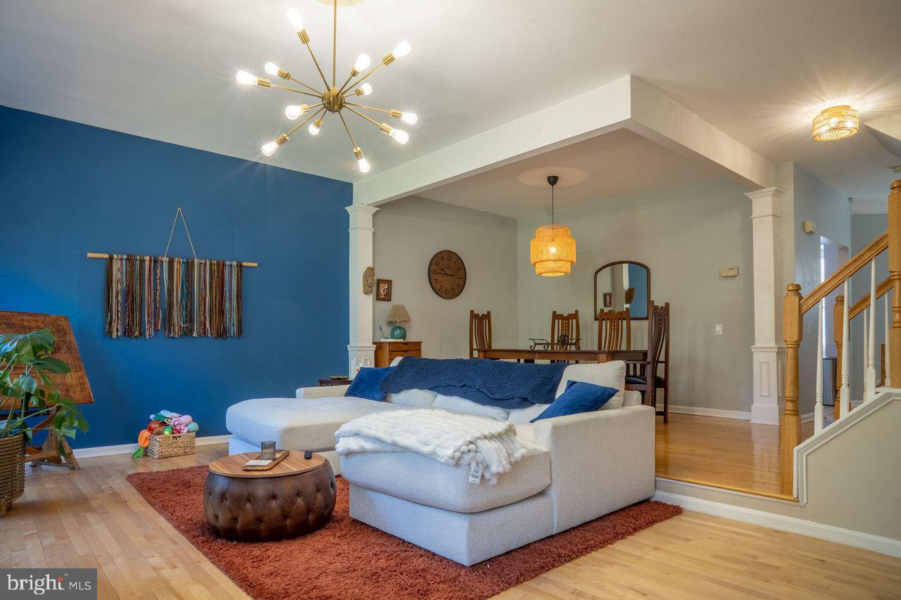 DOYLESTOWN STATION - Residential