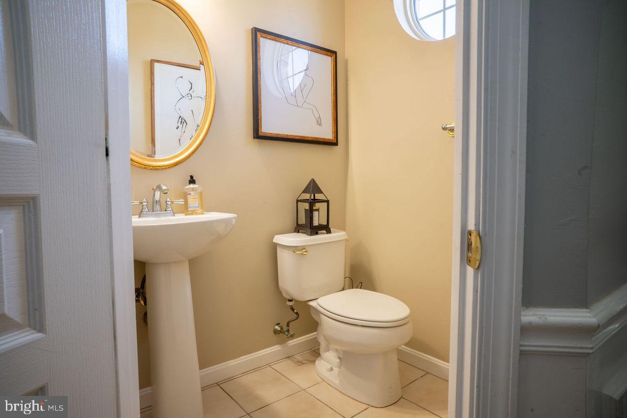 DOYLESTOWN STATION - Residential