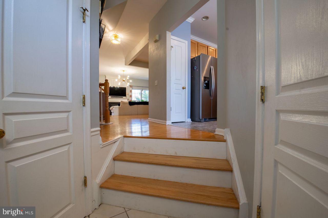 DOYLESTOWN STATION - Residential