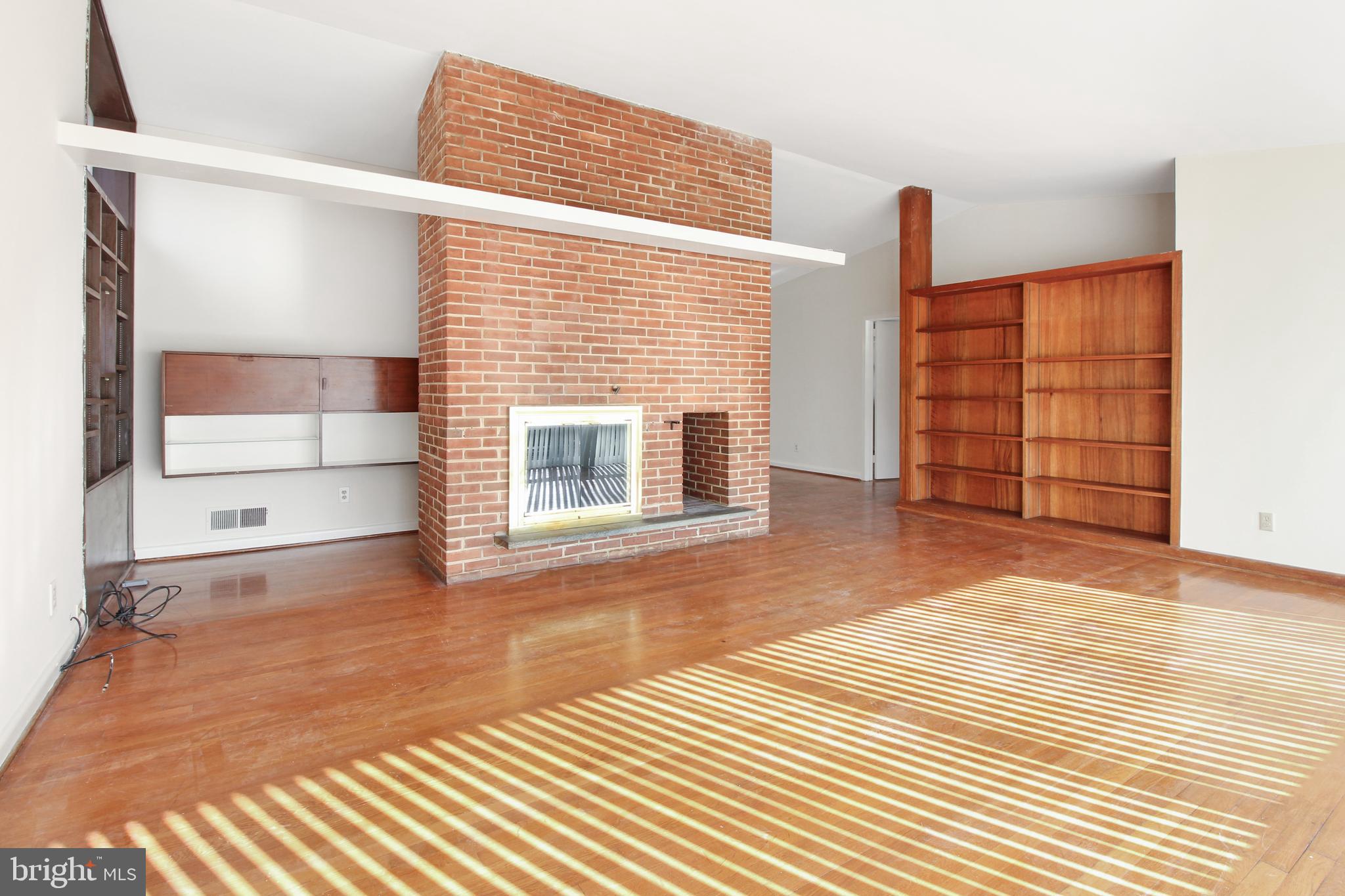 HIGH POINT - Residential Lease