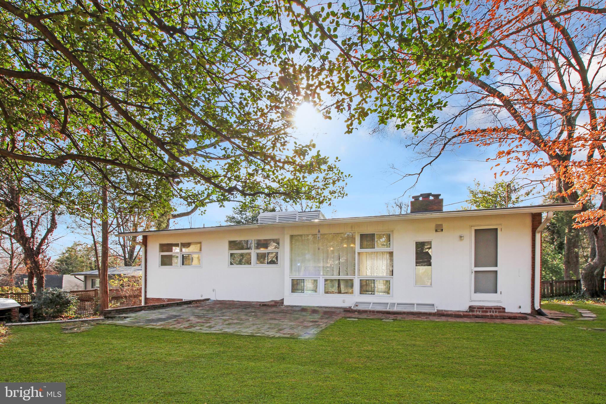 HIGH POINT - Residential Lease