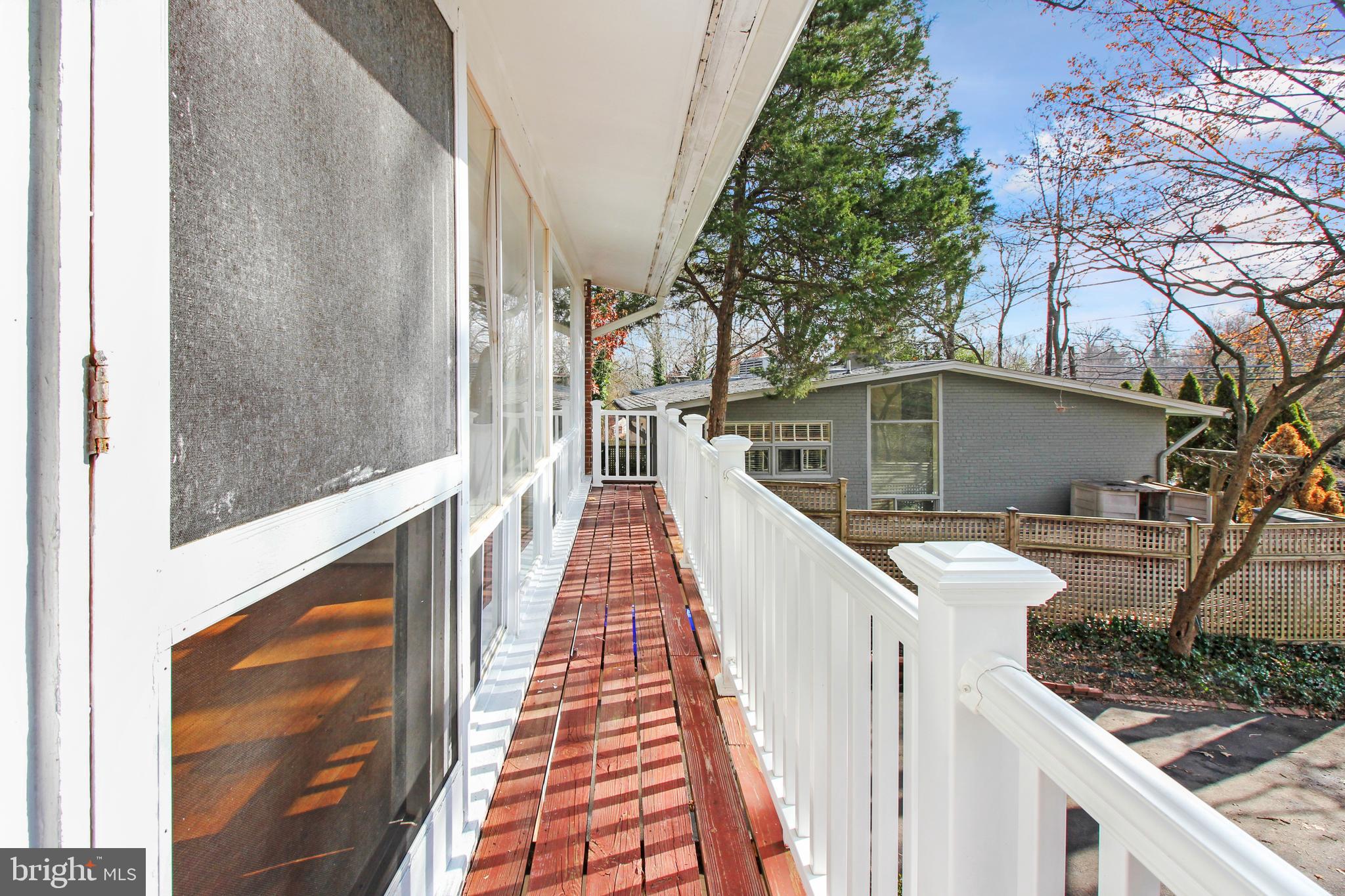 HIGH POINT - Residential Lease