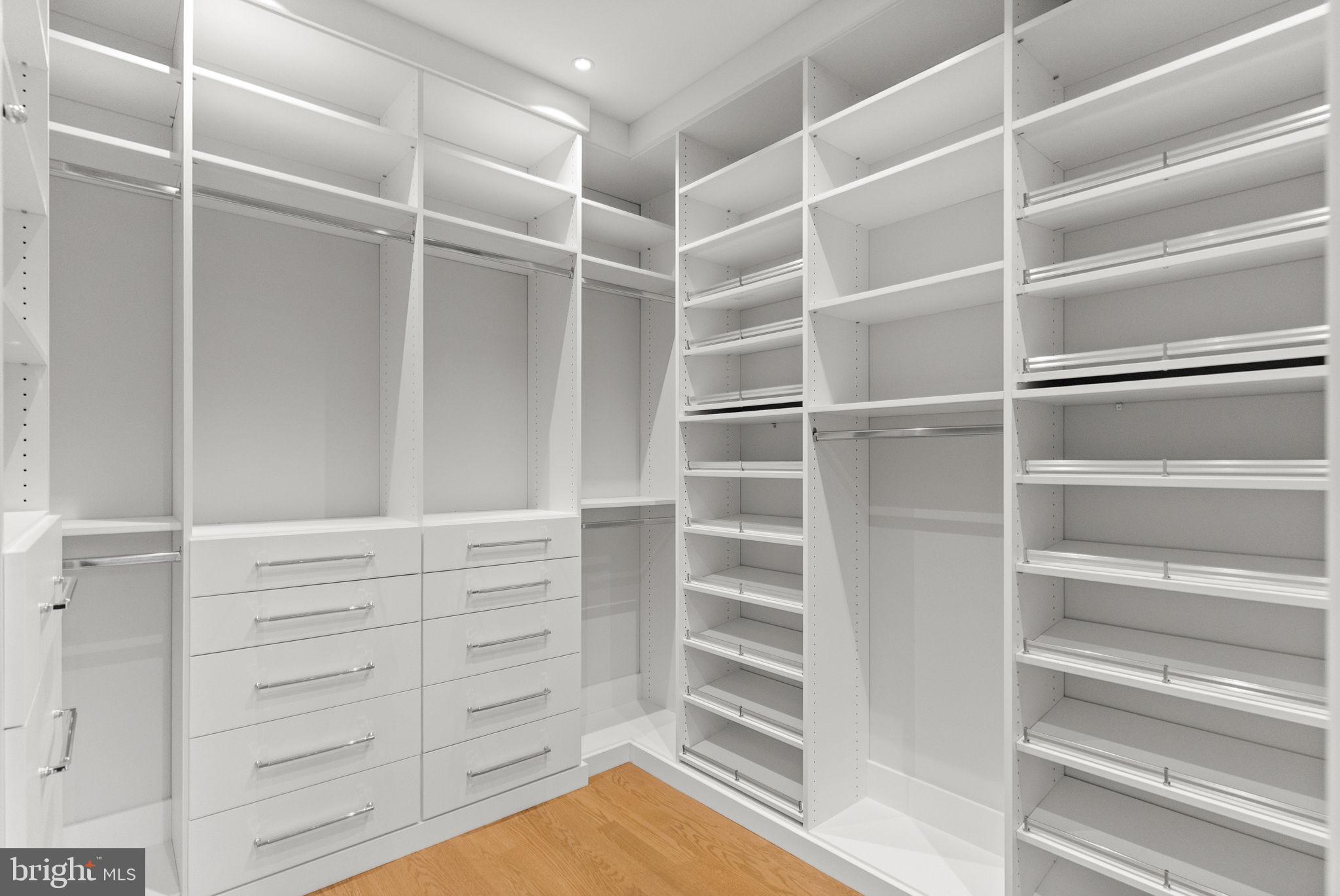 SUSSEX - Residential