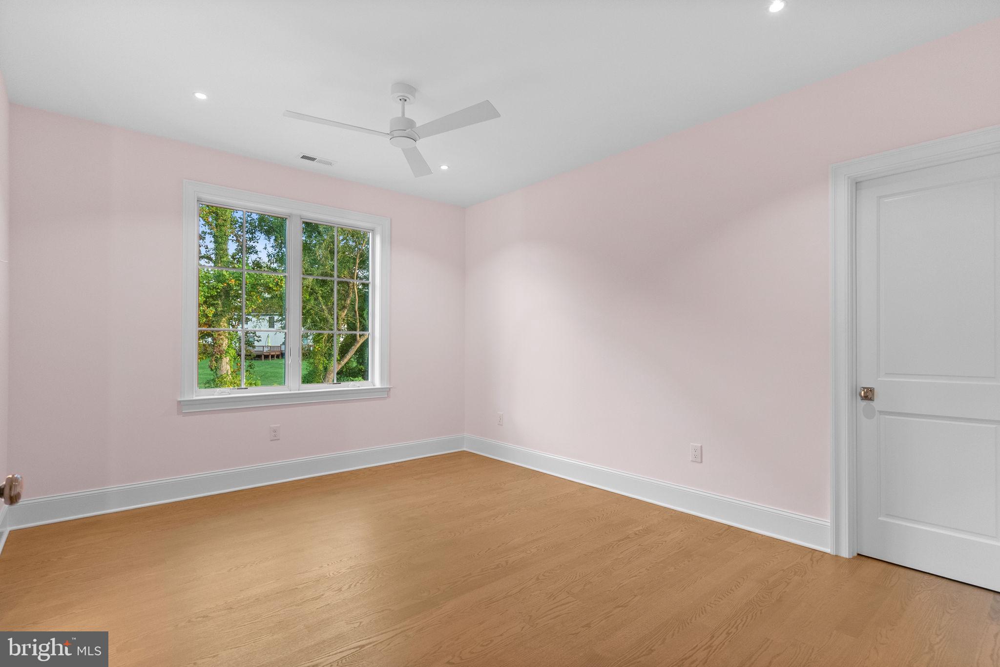 SUSSEX - Residential