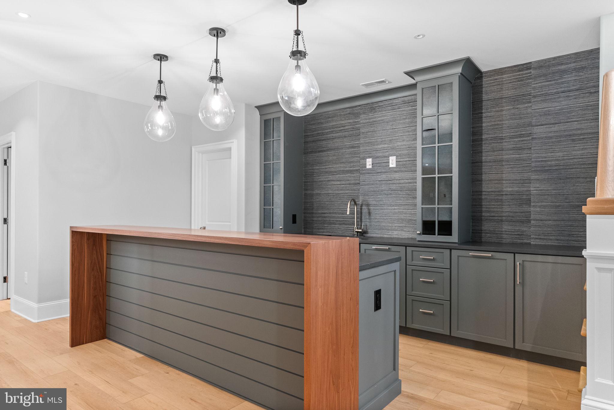 SUSSEX - Residential