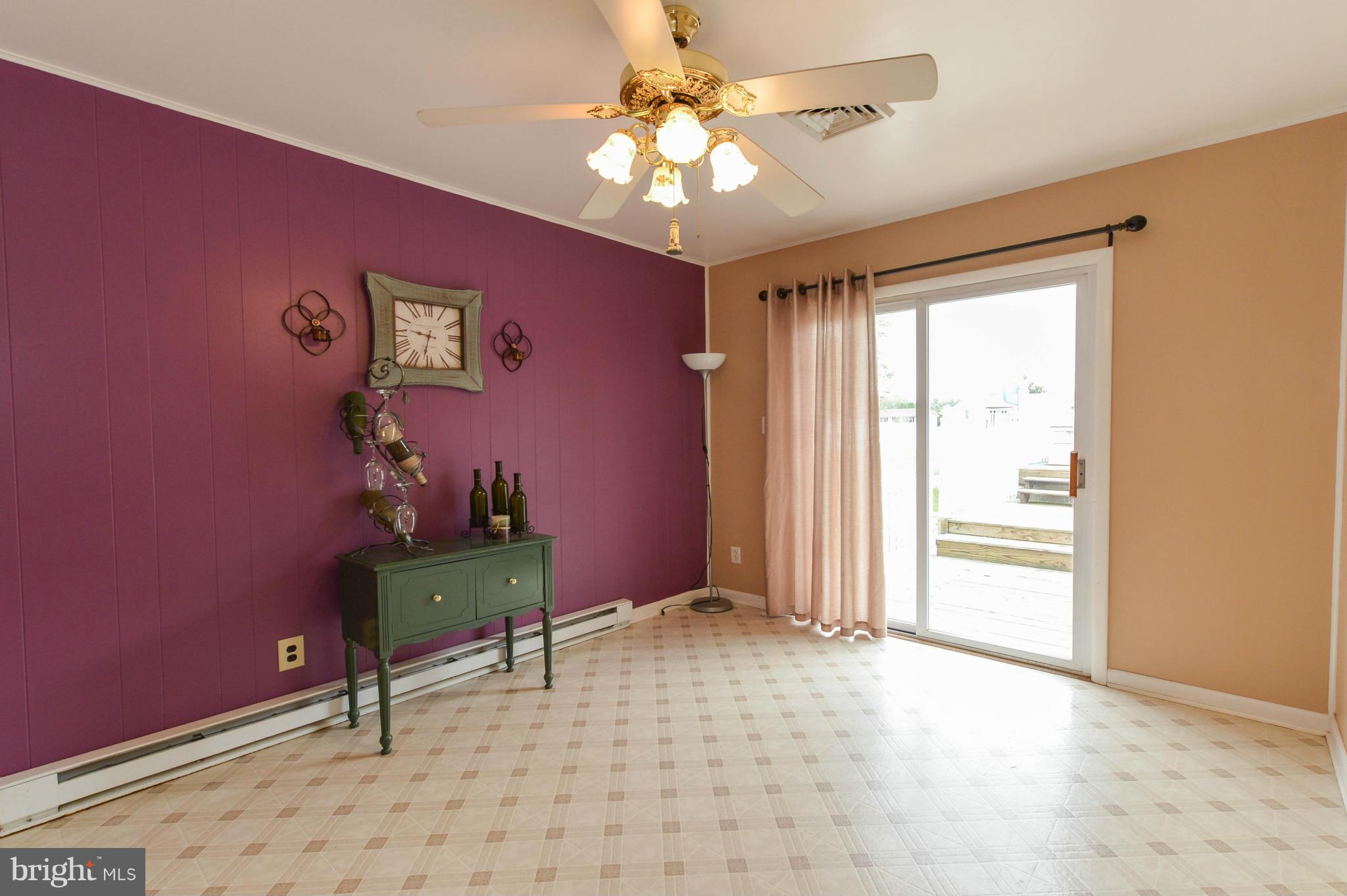 ARUNDEL - Residential